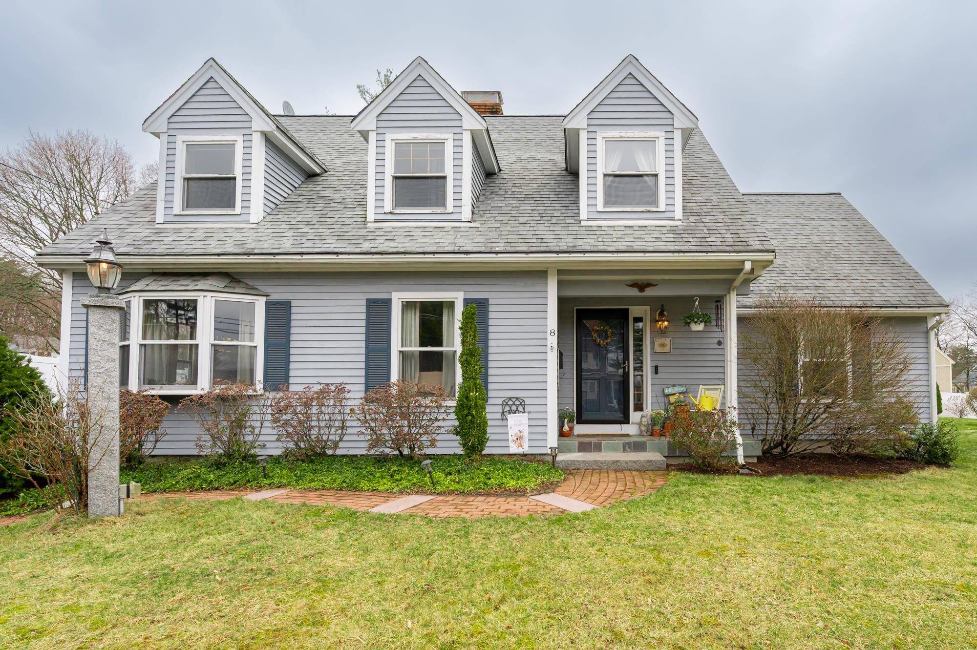 Nashua, NH 03060,8 East Dunstable RD