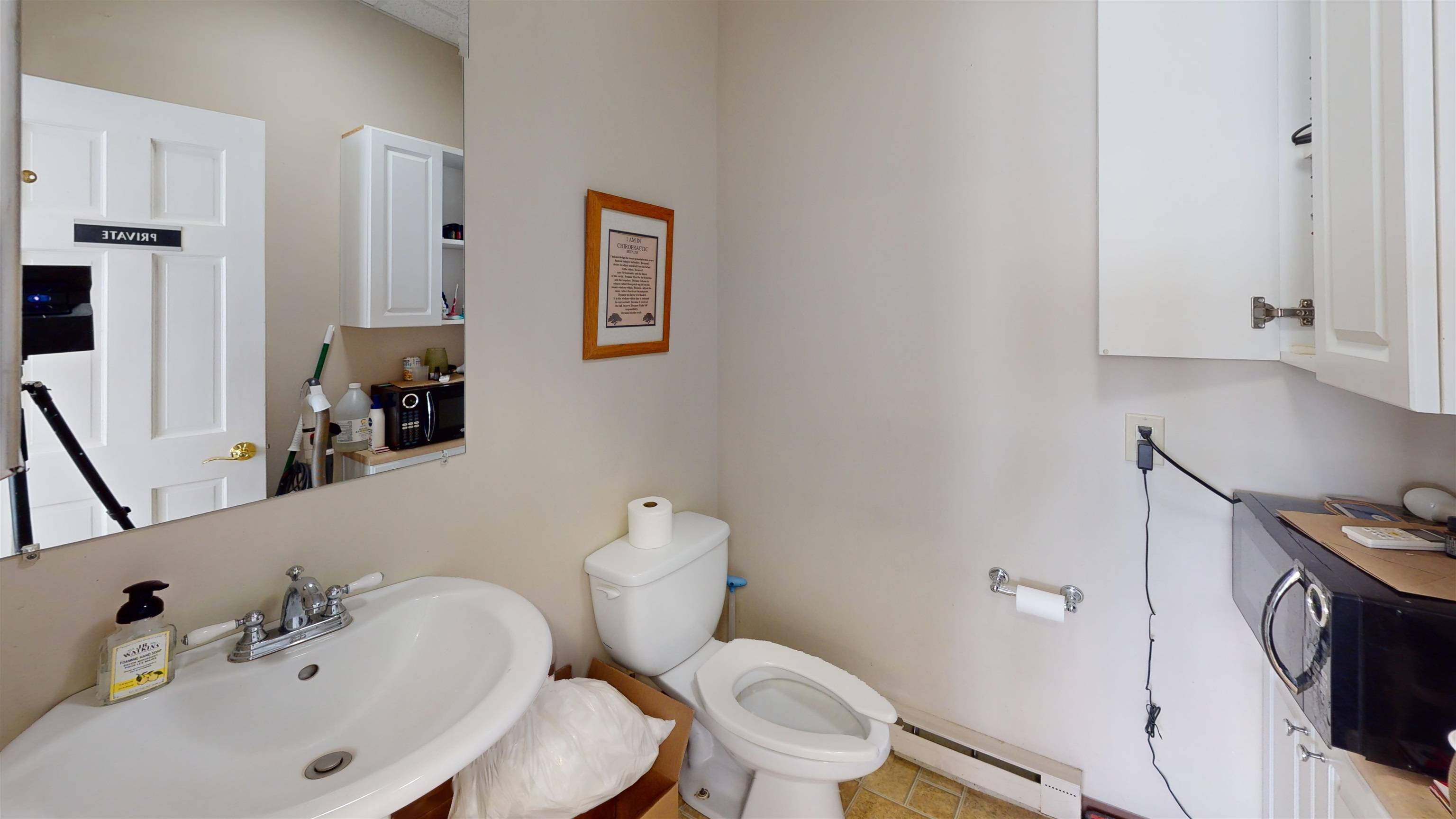 Portsmouth, NH 03801,875 Greenland RD #B1