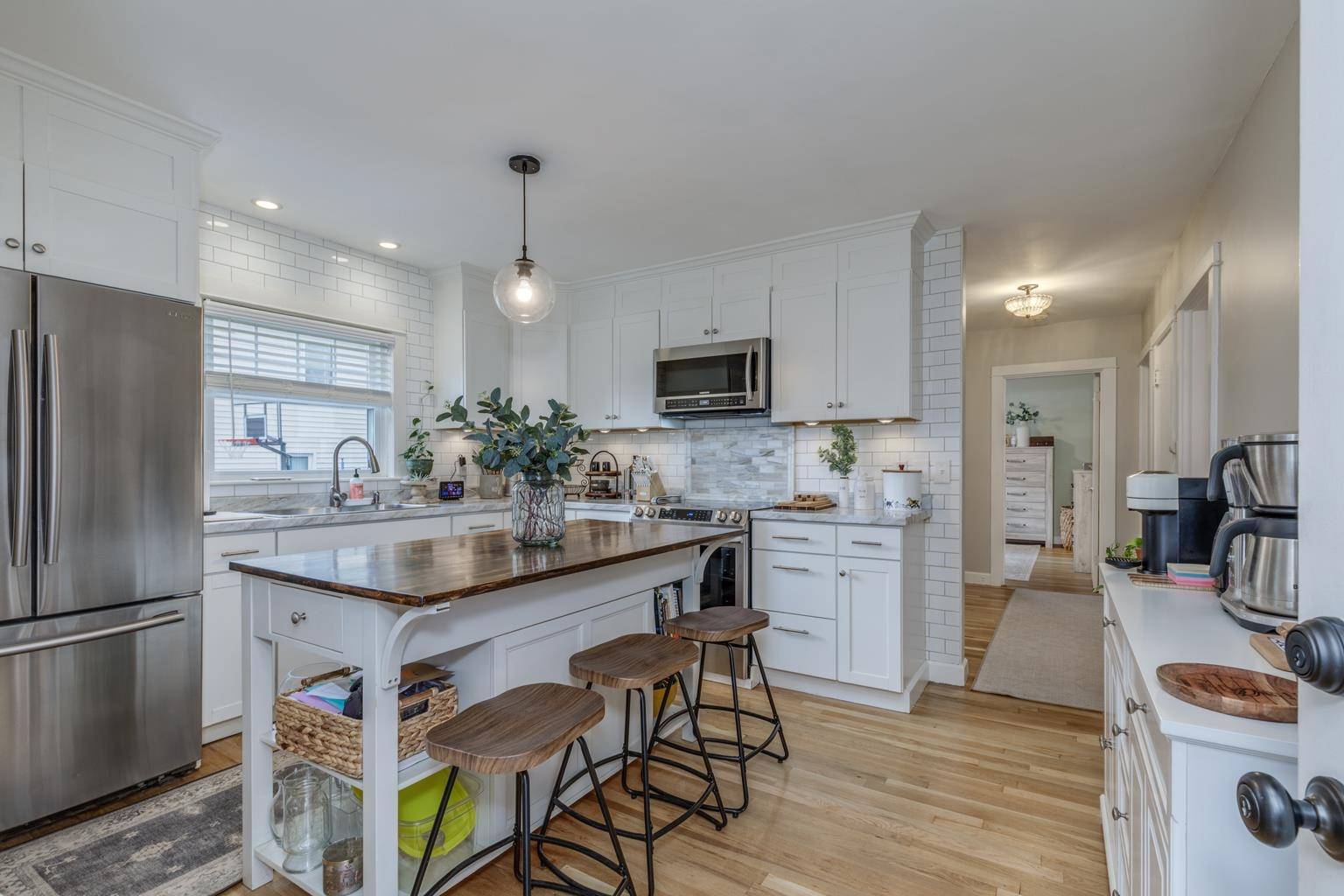 Nashua, NH 03060,42 Lund ST
