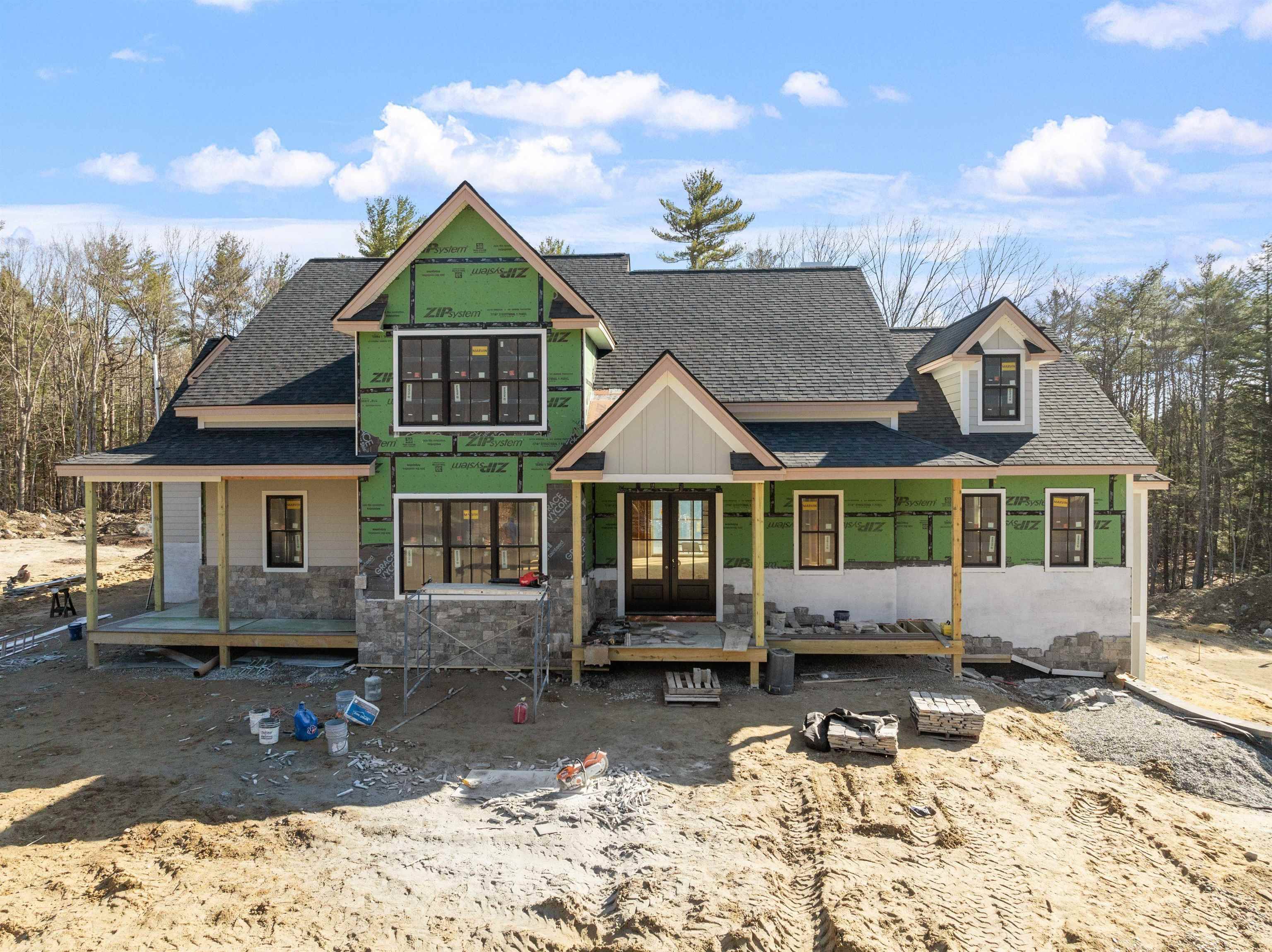 Meredith, NH 03253,39 Lake Country RD