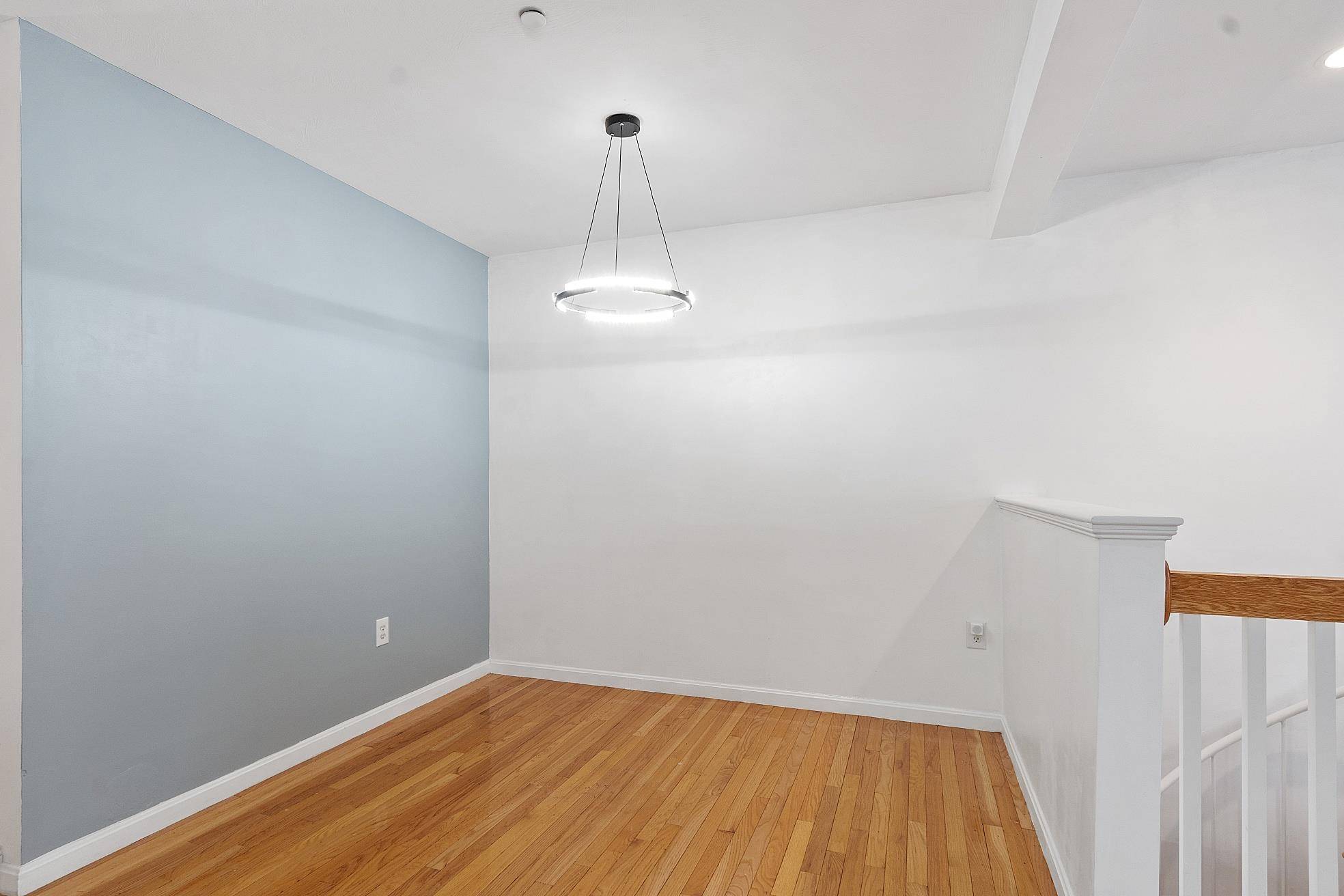 68 Barrington AVE Nashua, NH 03062