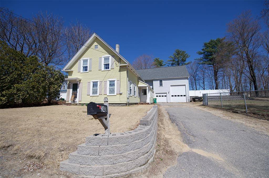 Fremont, NH 03044,240 Main ST