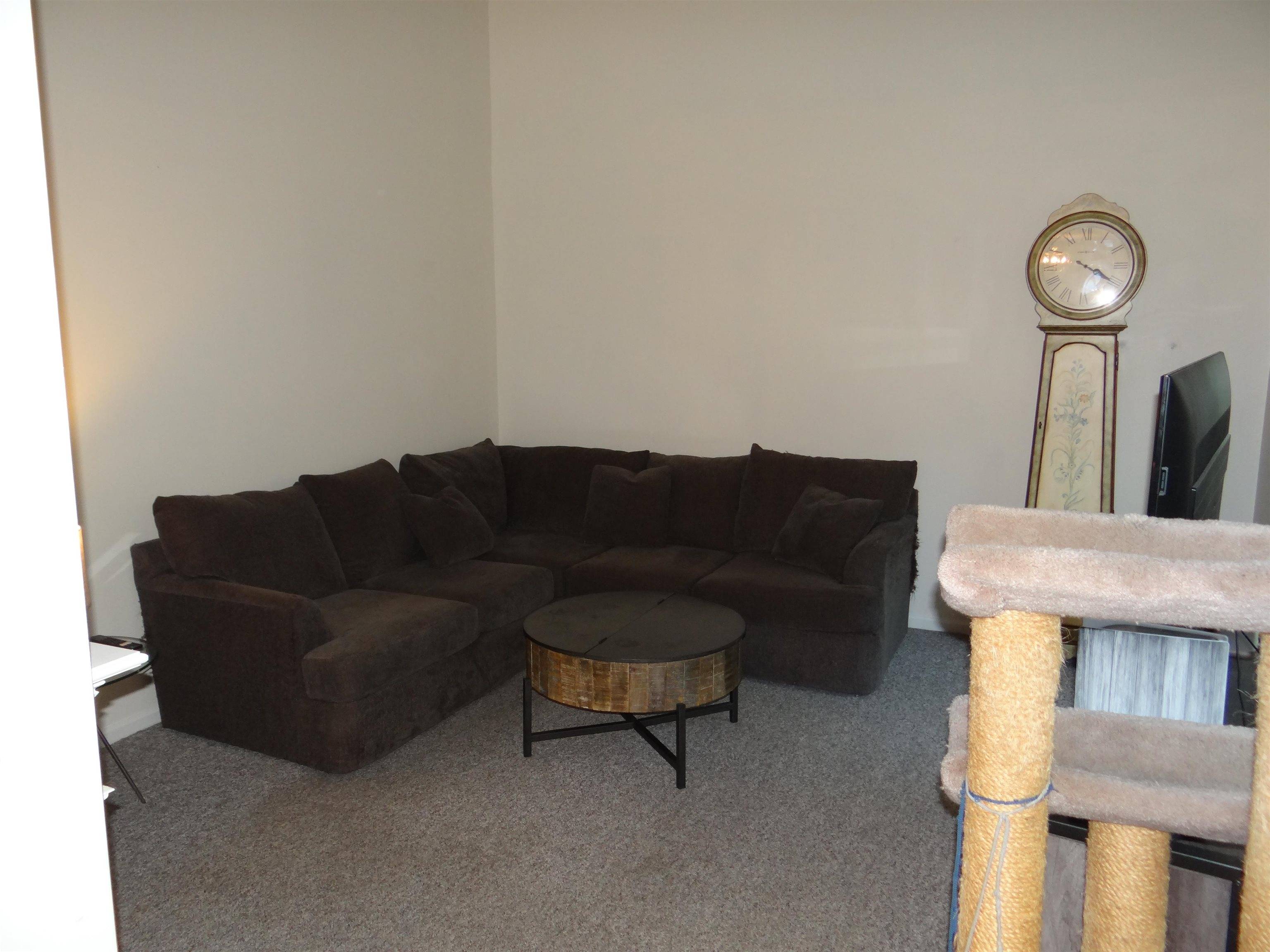 Goffstown, NH 03045,33 B Apple Tree DR