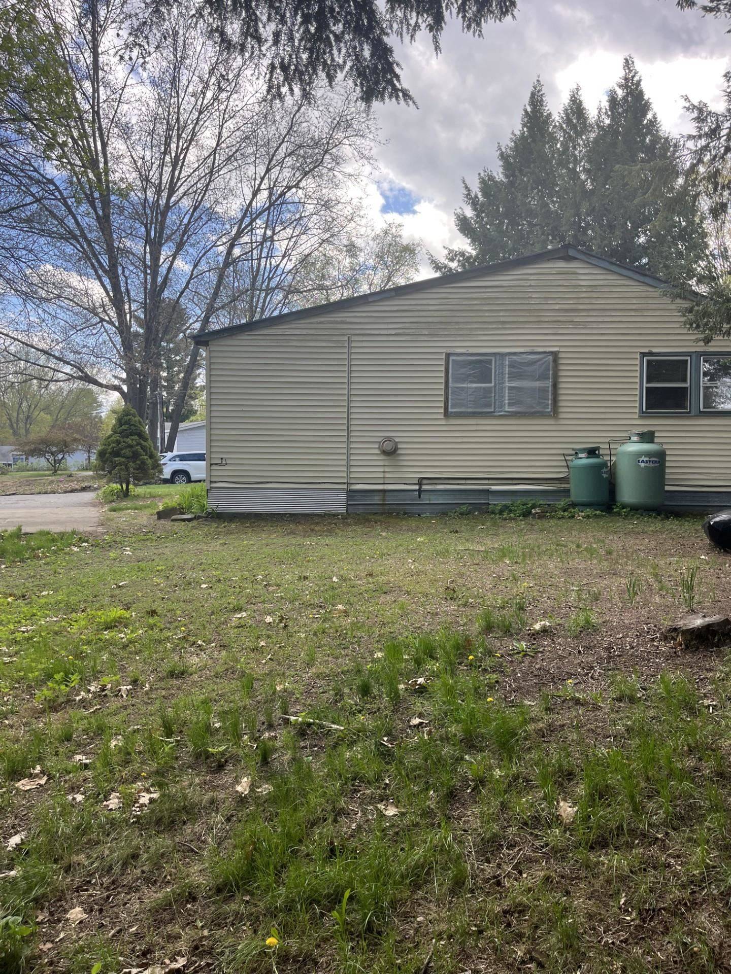 Charlestown, NH 03603,49 Erin CT