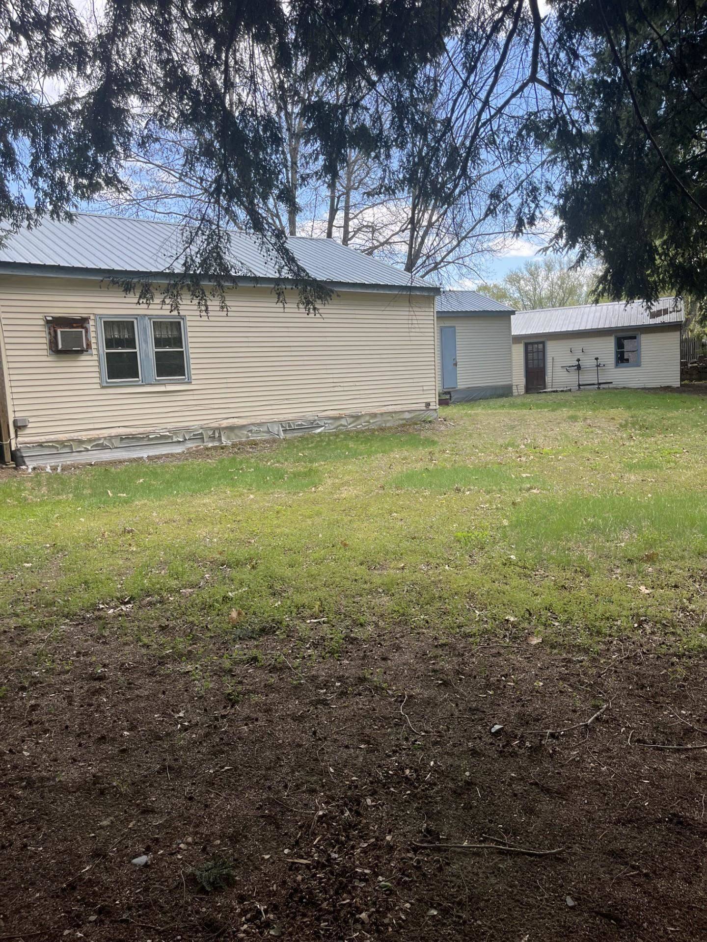 Charlestown, NH 03603,49 Erin CT
