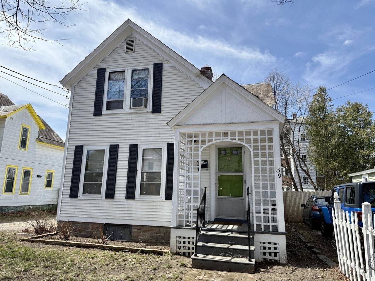 Burlington, VT 05401,39 Converse CT