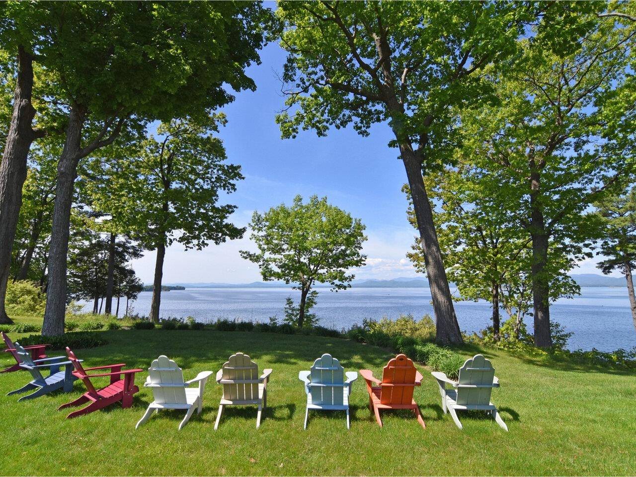 Shelburne, VT 05482,349 Morgan DR