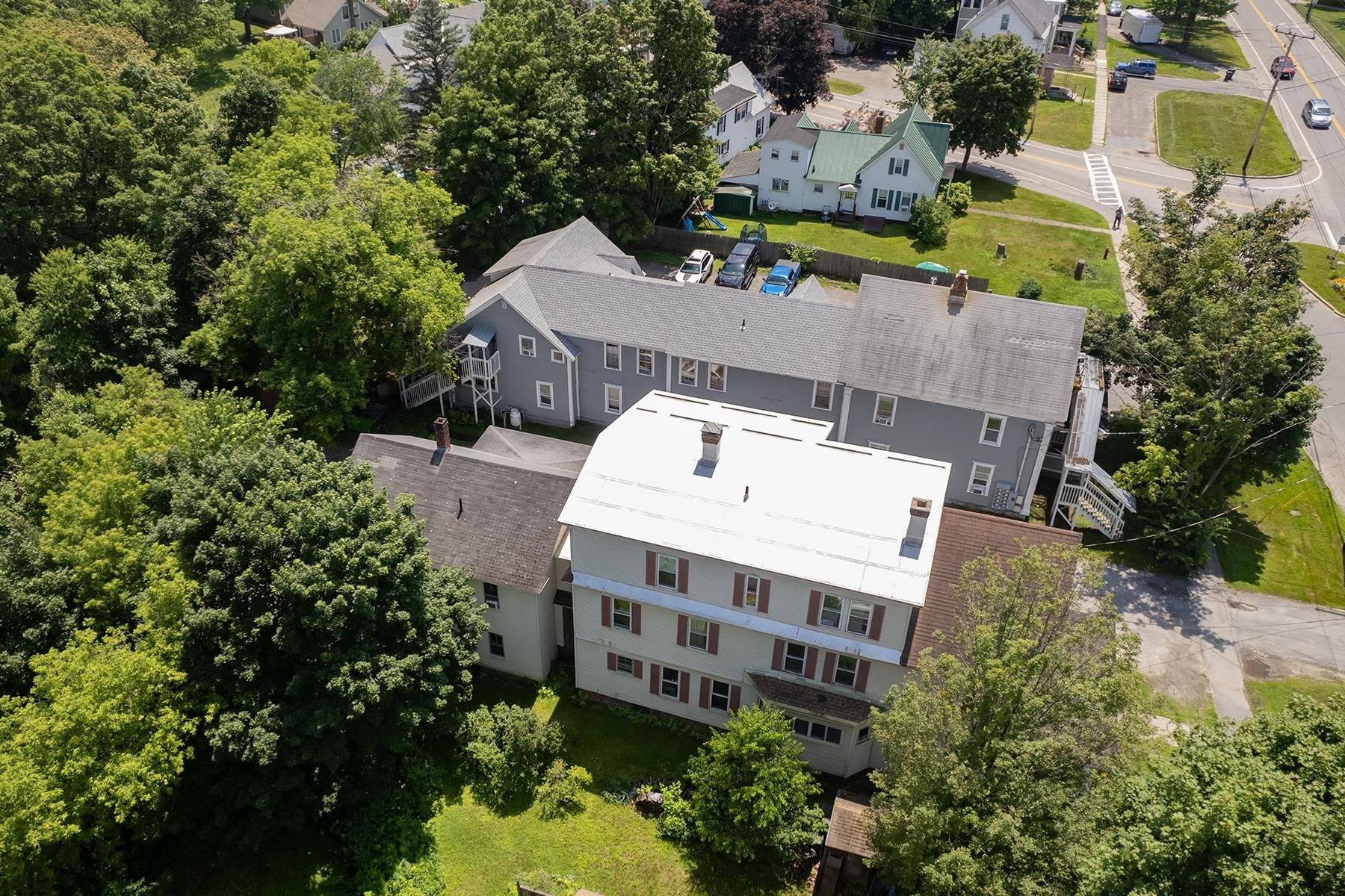 Claremont, NH 03743,220 Broad ST