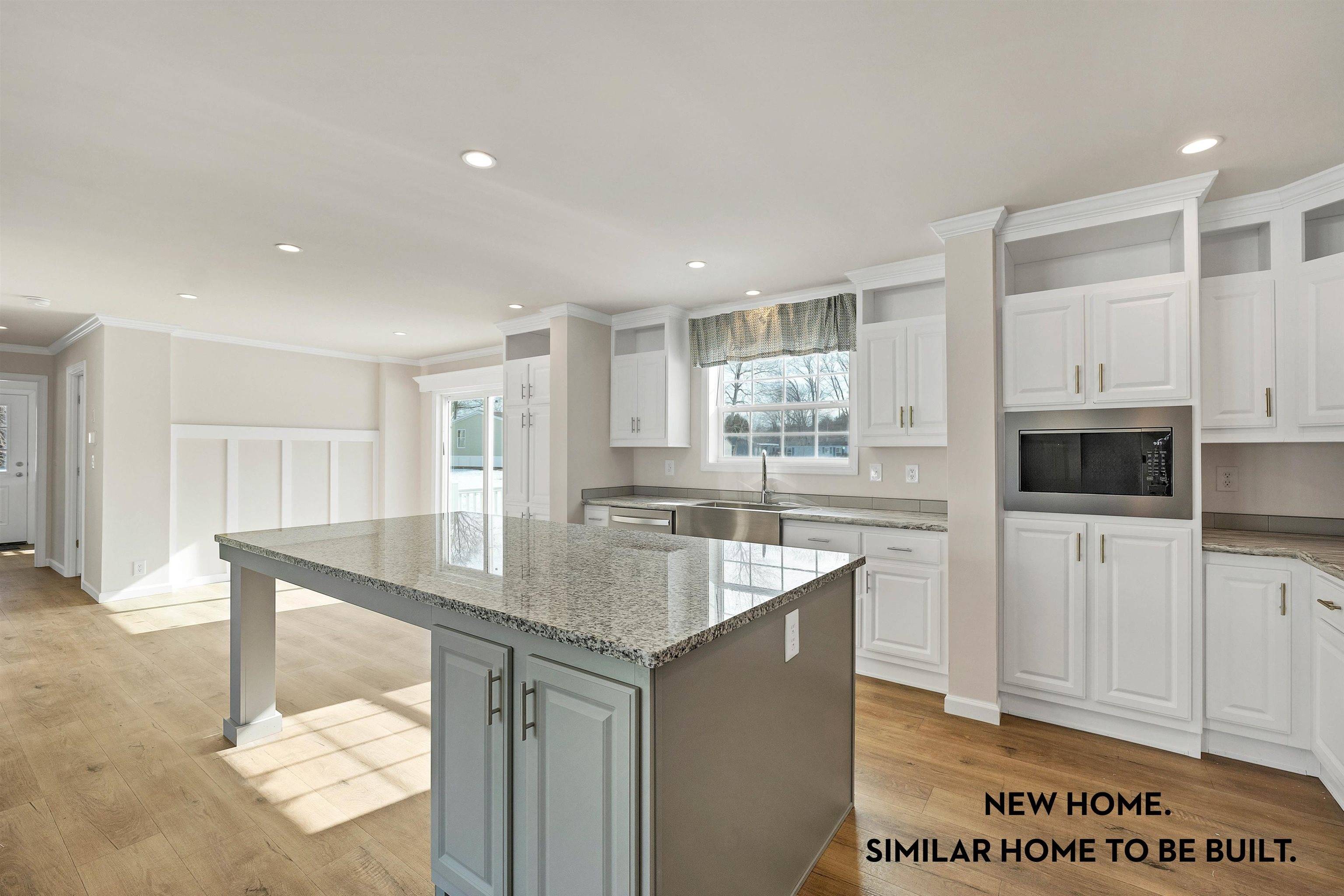 North Hampton, NH 03862,24 Hawthorne RD