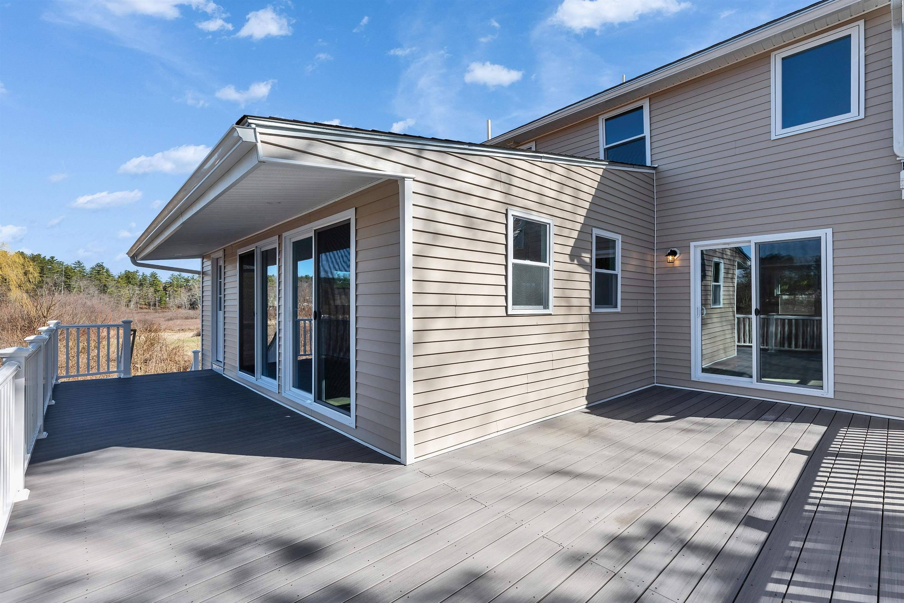 Raymond, NH 03077,2 Diaz DR