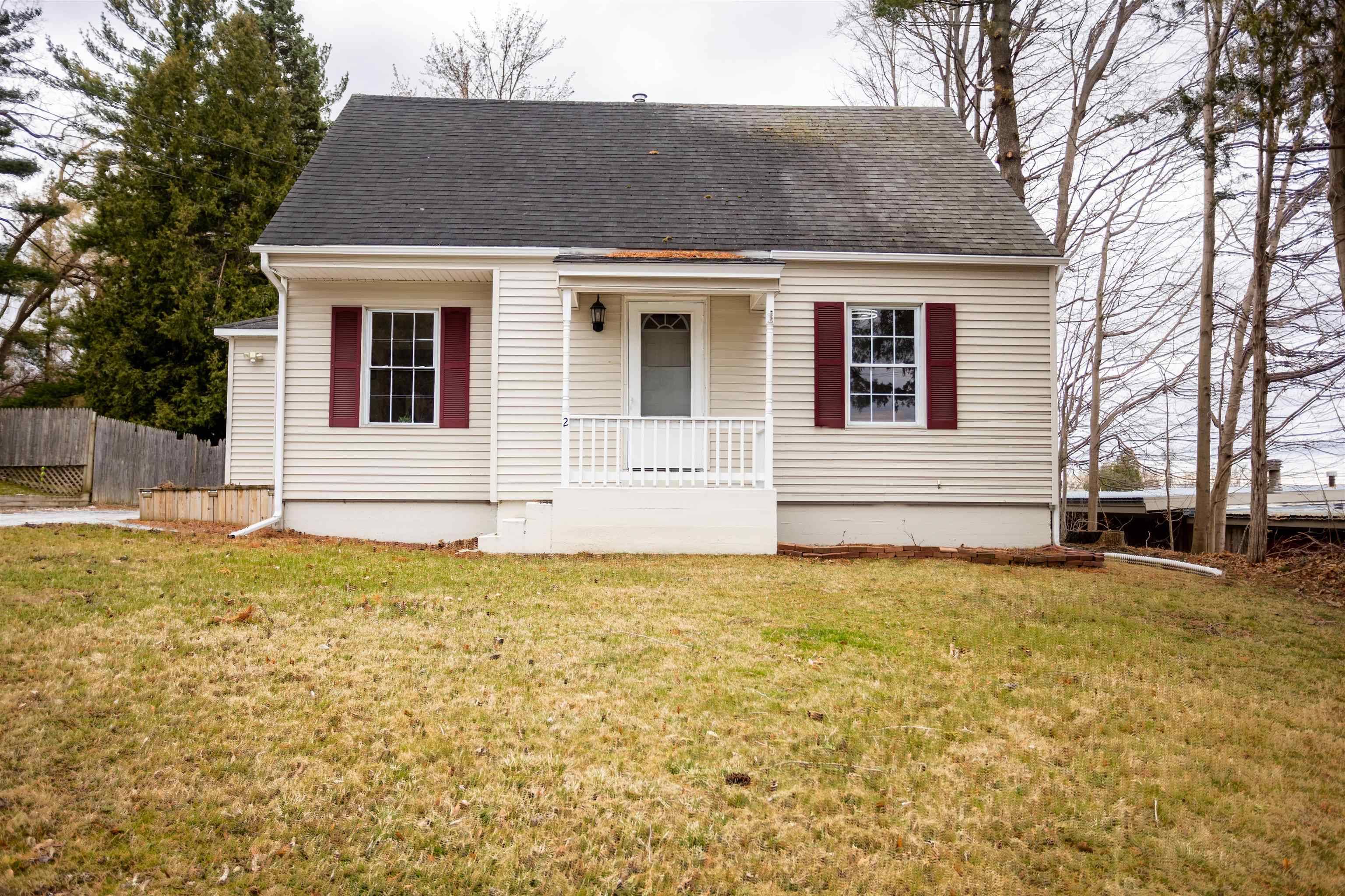 St. Albans City, VT 05478,2 lakeview TER