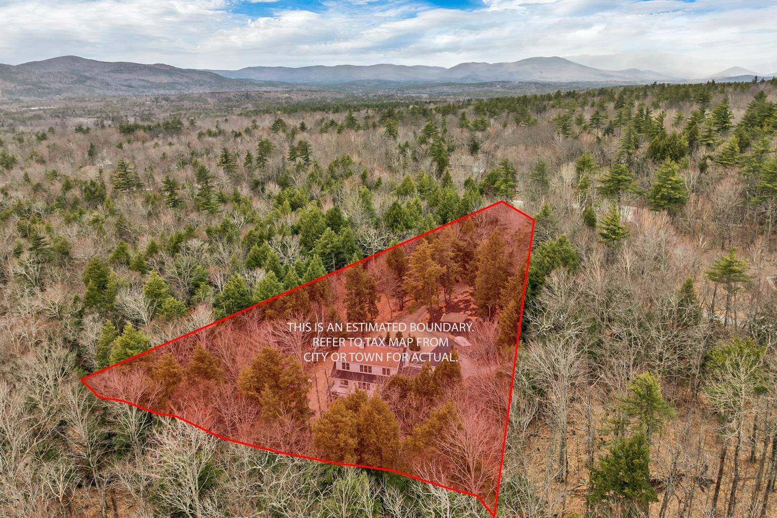 42 Farm RD Moultonborough, NH 03254