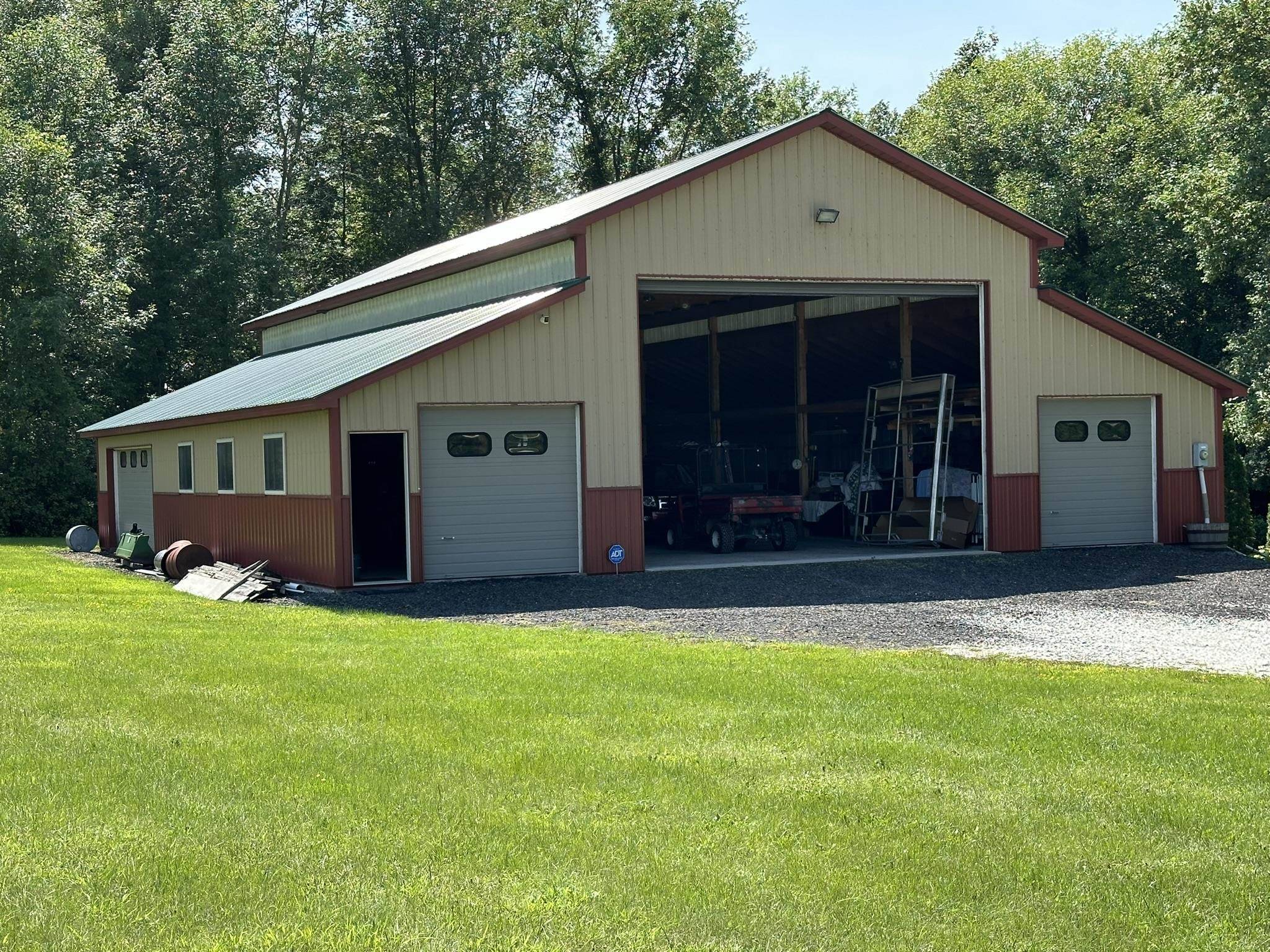 Shoreham, VT 05770,73 Lake ST