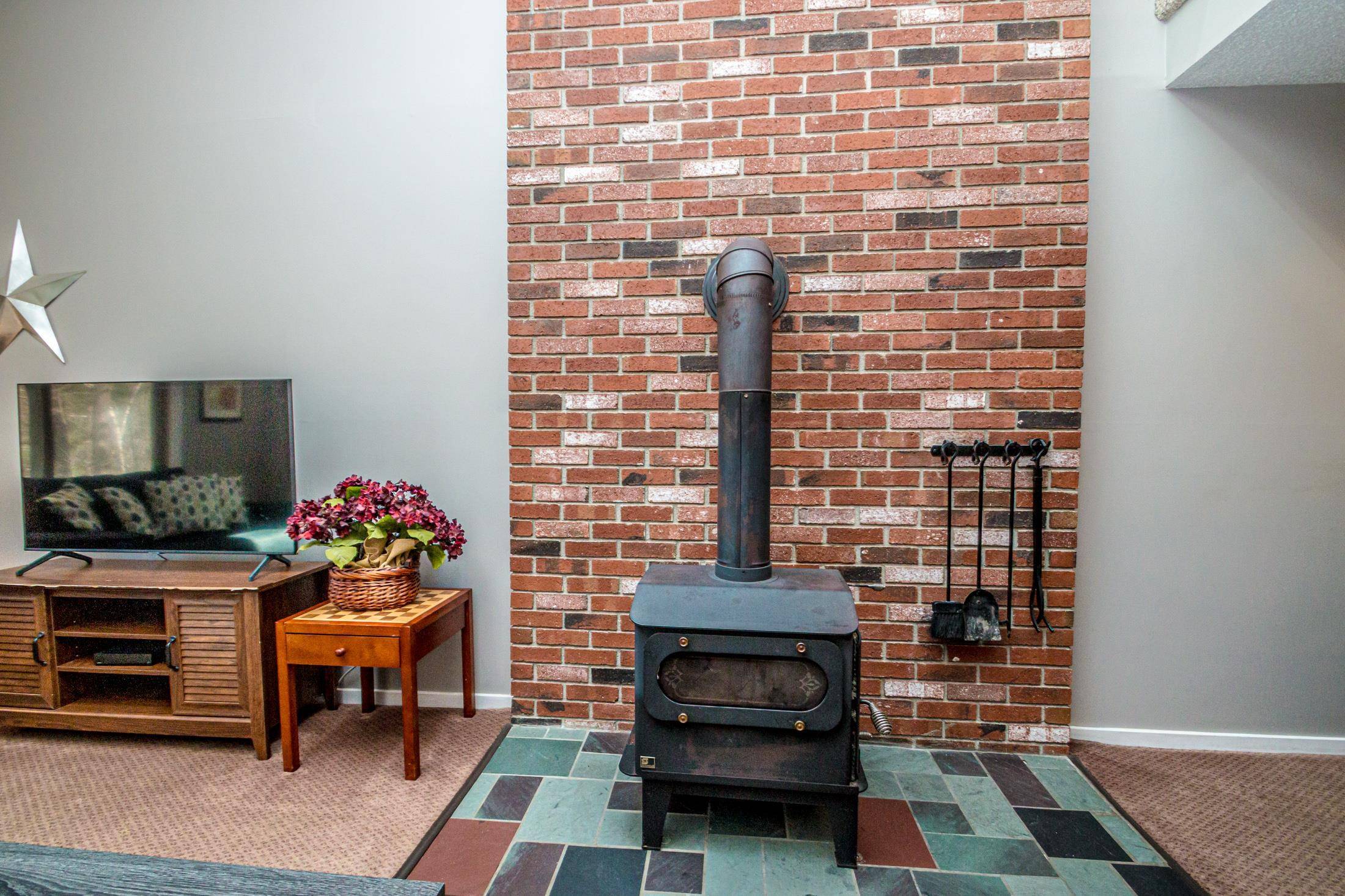 4 Seasons at Attitash RD #G Bartlett, NH 03838
