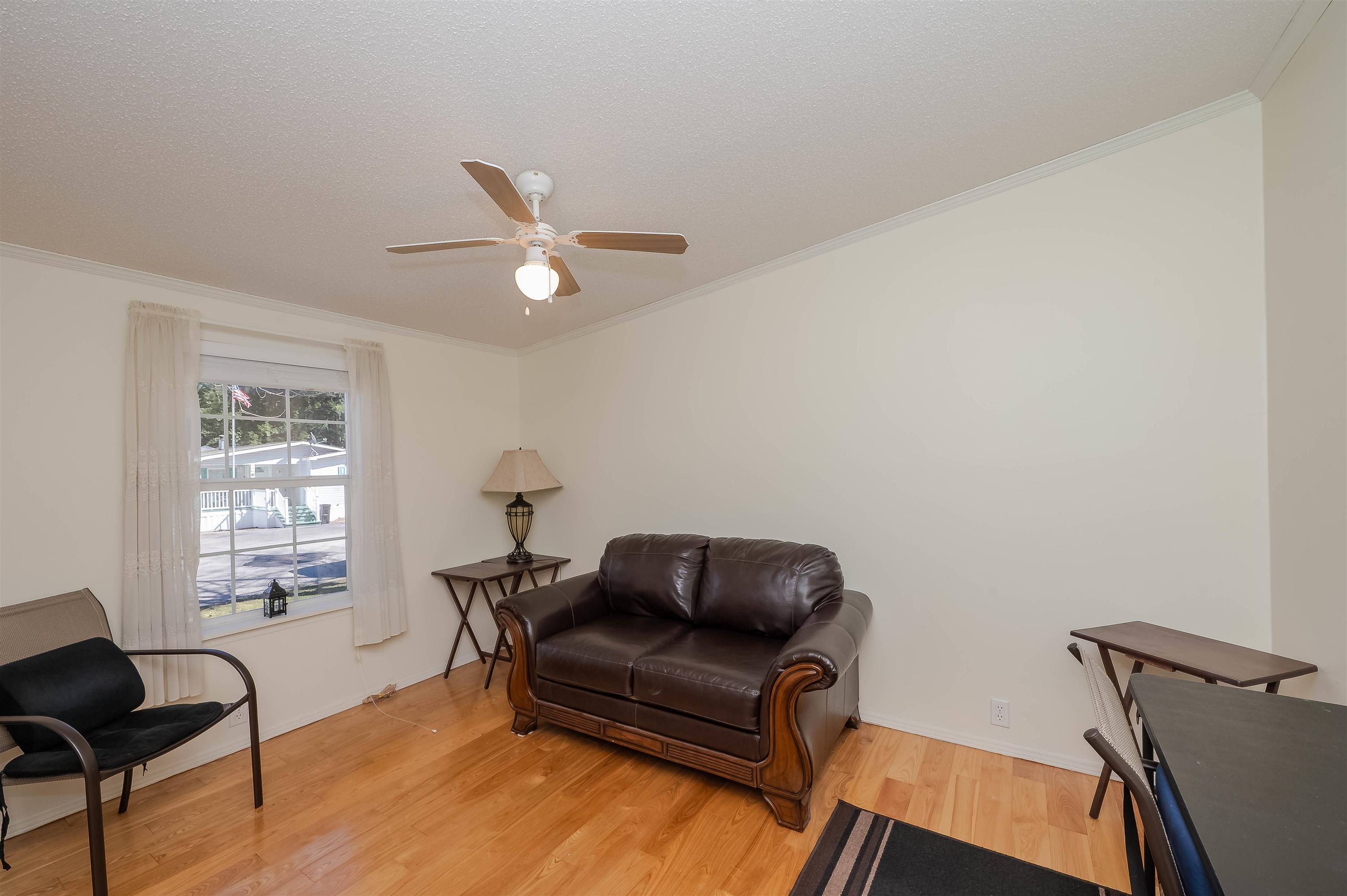 Rochester, NH 03868,74 Eagle DR