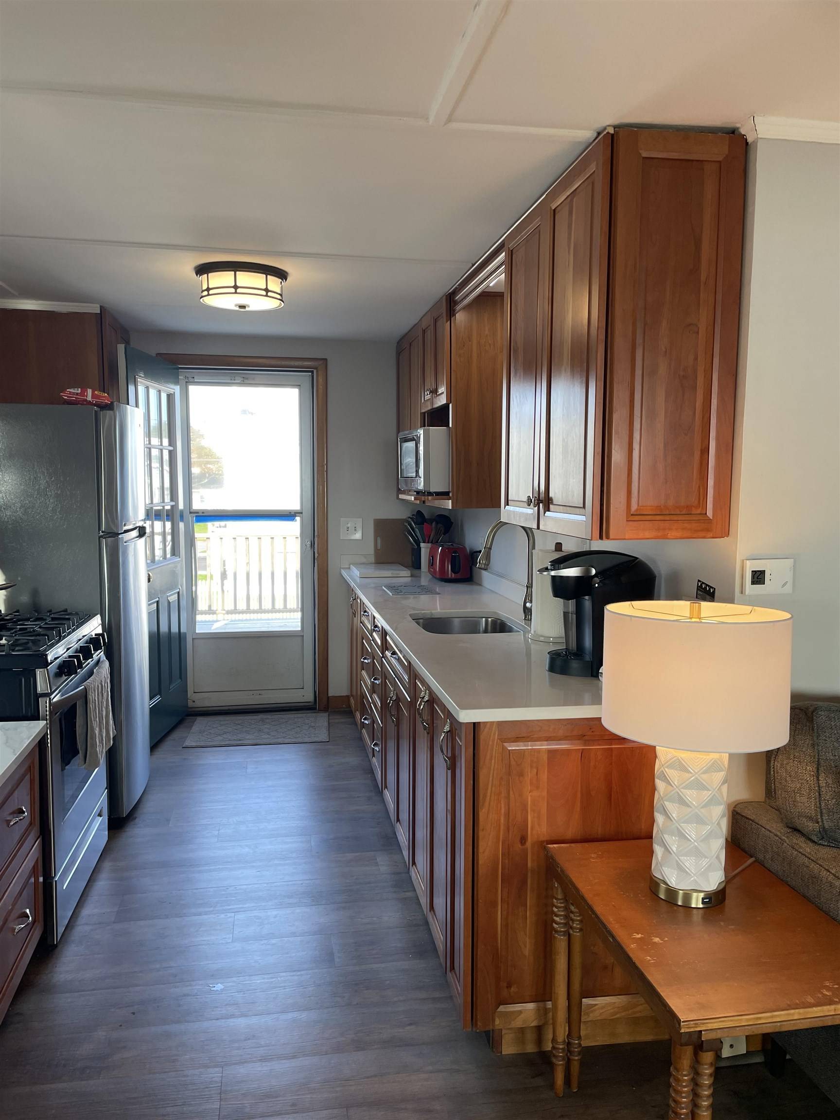Hampton, NH 03842,885 Ocean BLVD