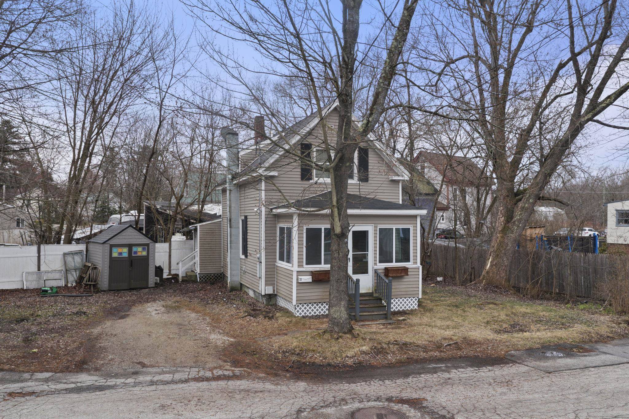 Farmington, NH 03835,31 Mechanic ST