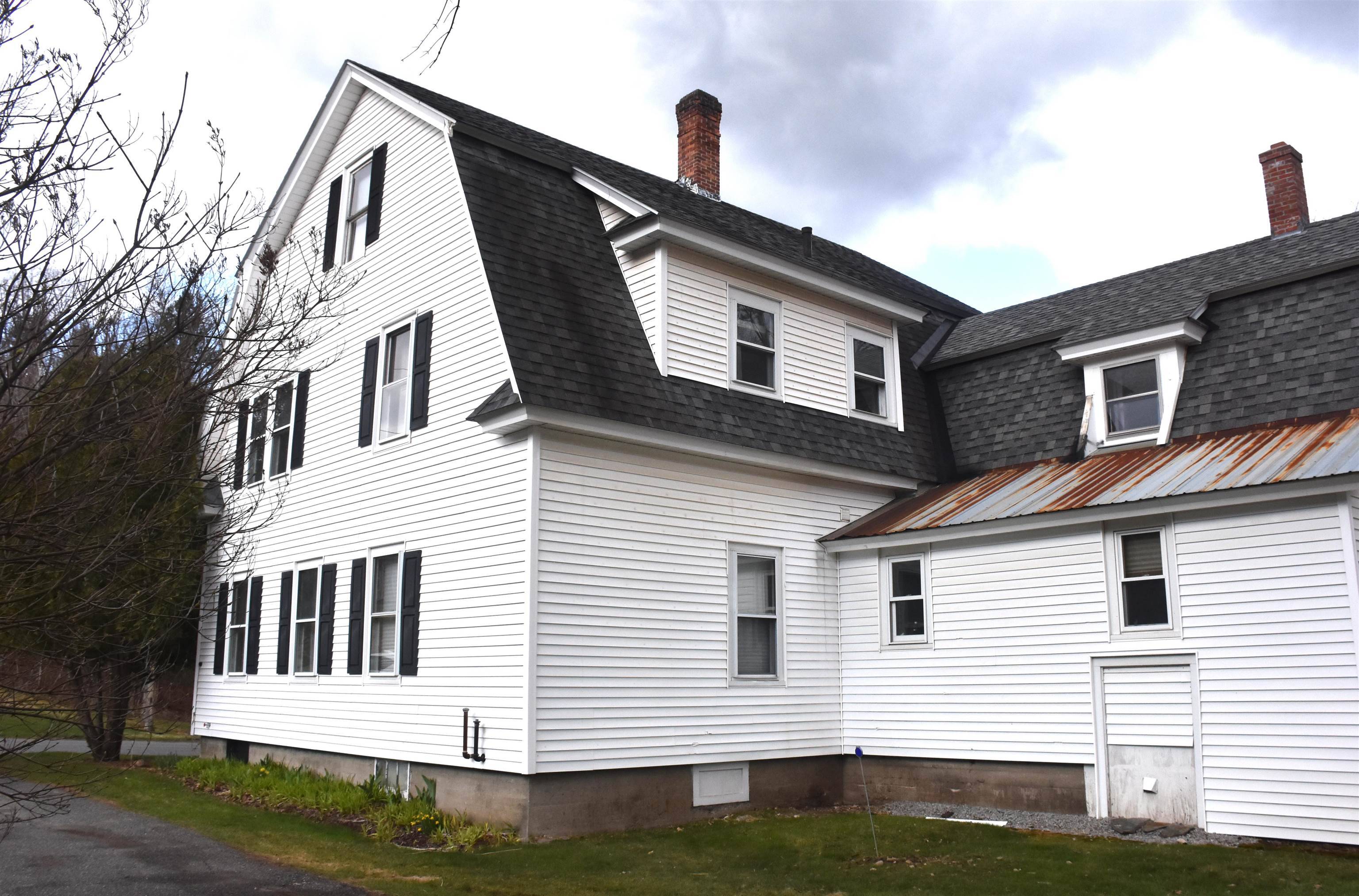 Northfield, VT 05663,81 Davis AVE