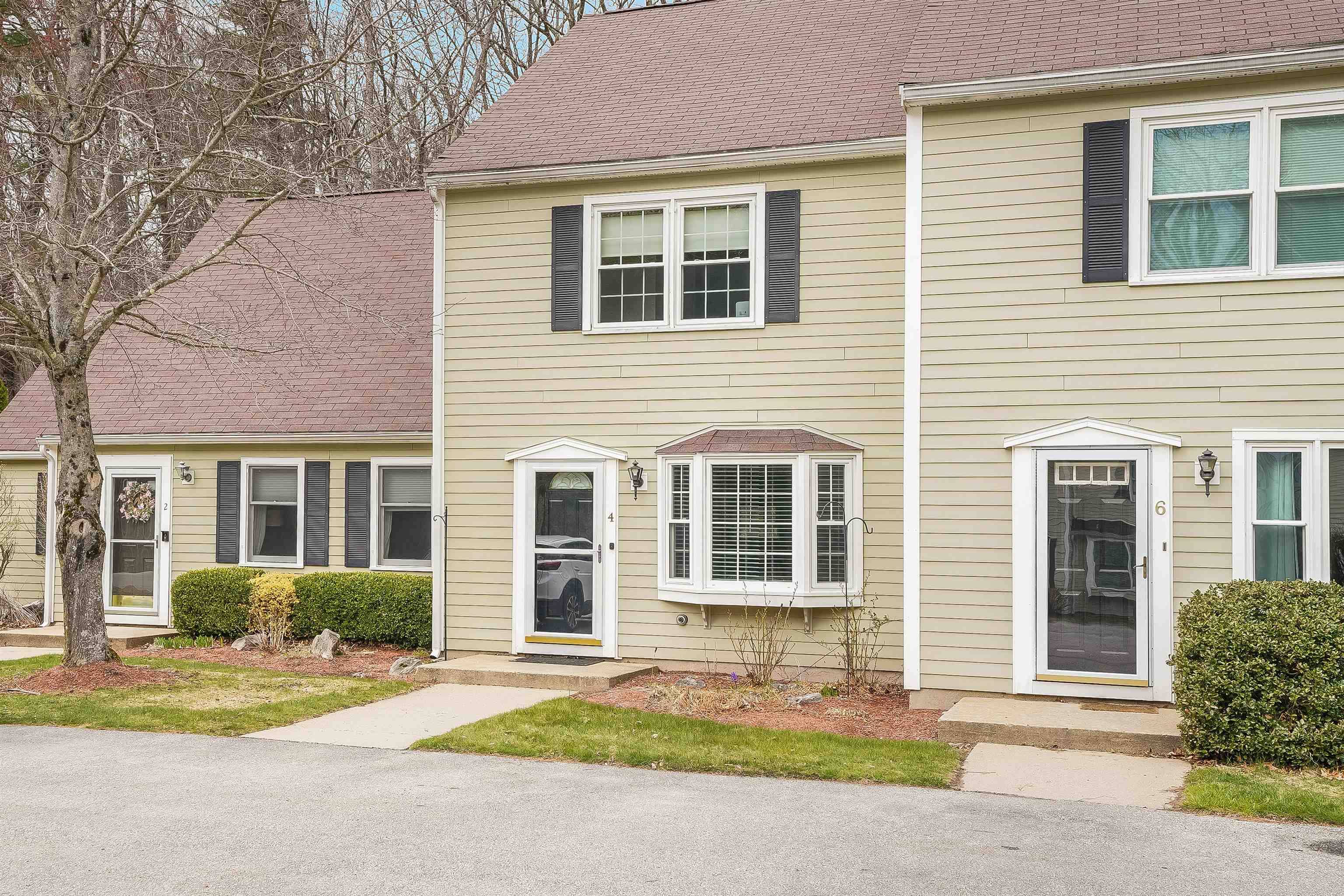 Merrimack, NH 03054,4 Chestnut CIR