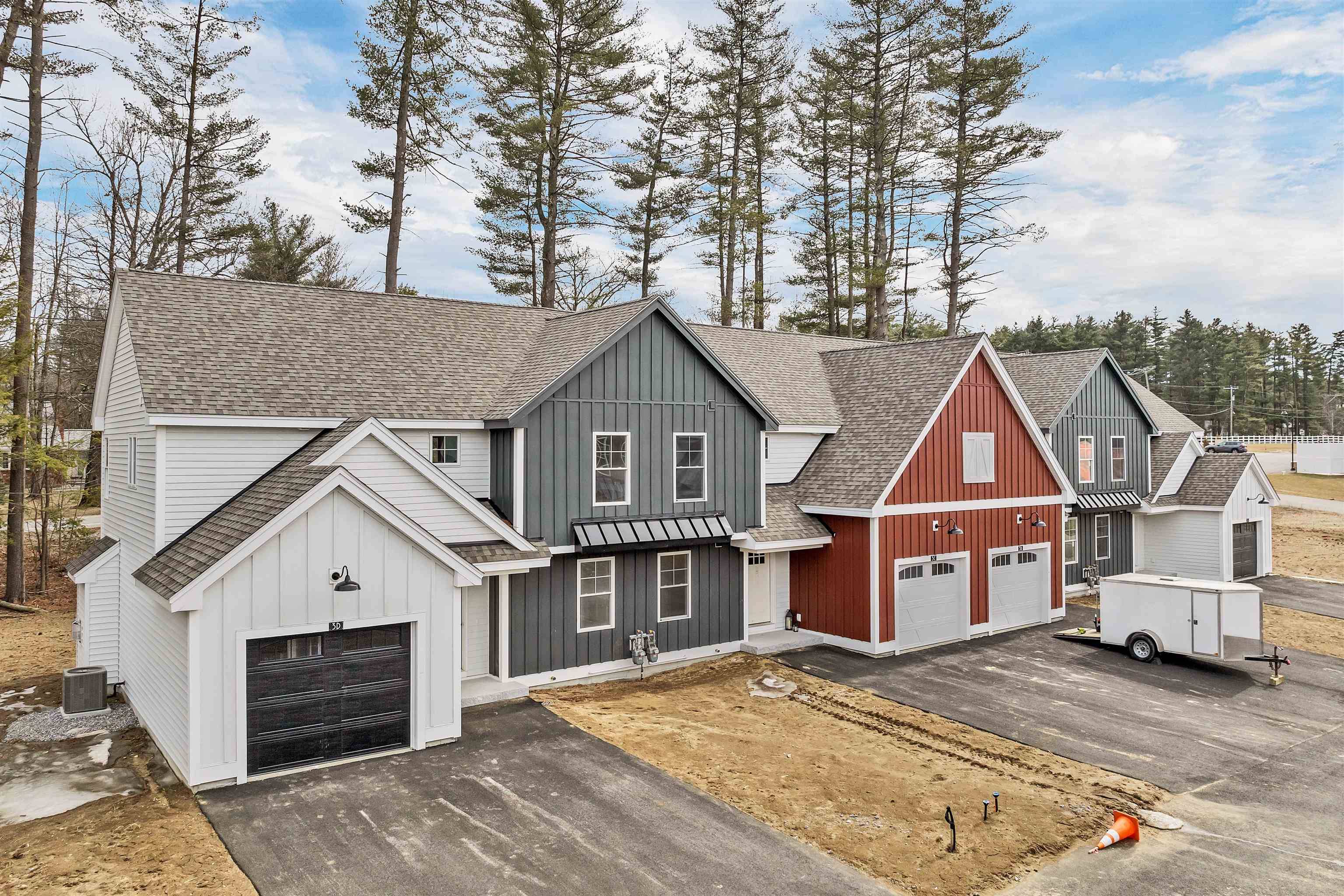Litchfield, NH 03052,7-B Mustang DR #B