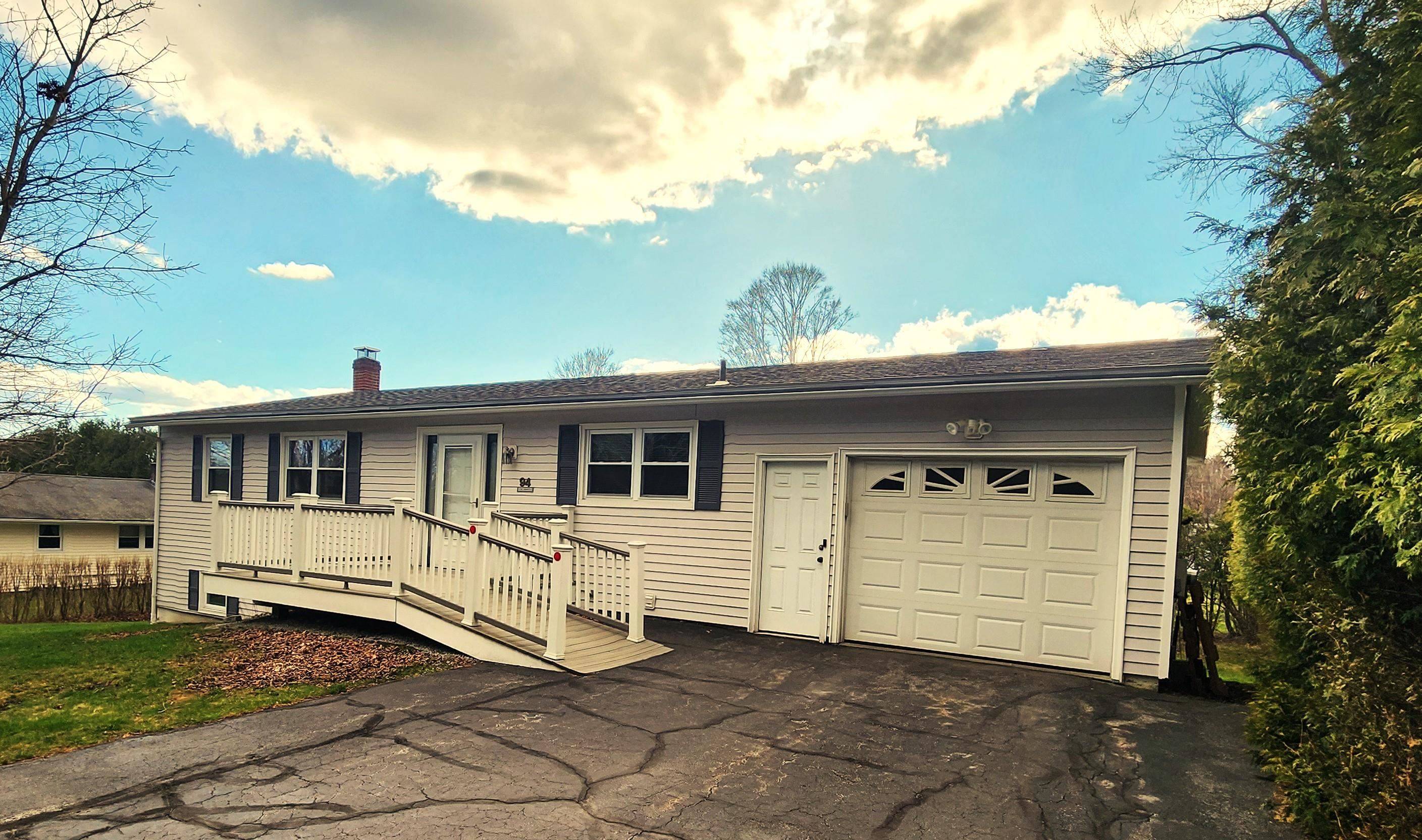 Barre Town, VT 05641,94 Cassie ST