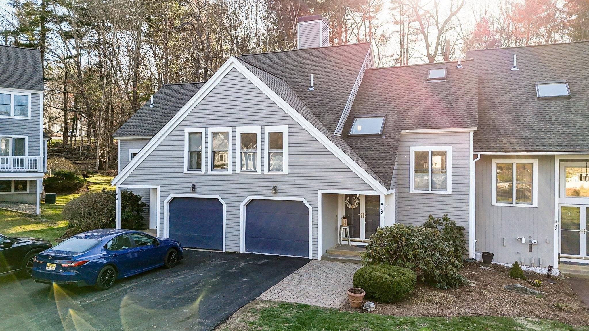 Nashua, NH 03062,29 Goldfinch LN