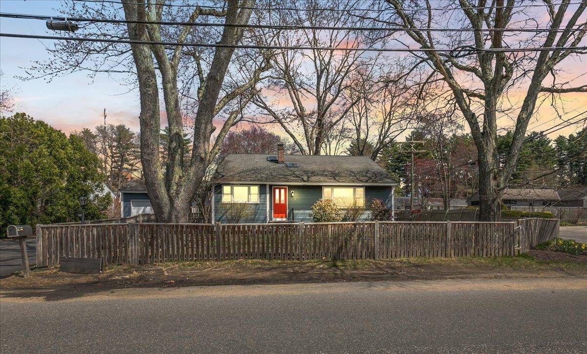 Manchester, NH 03104,147 W Haven RD