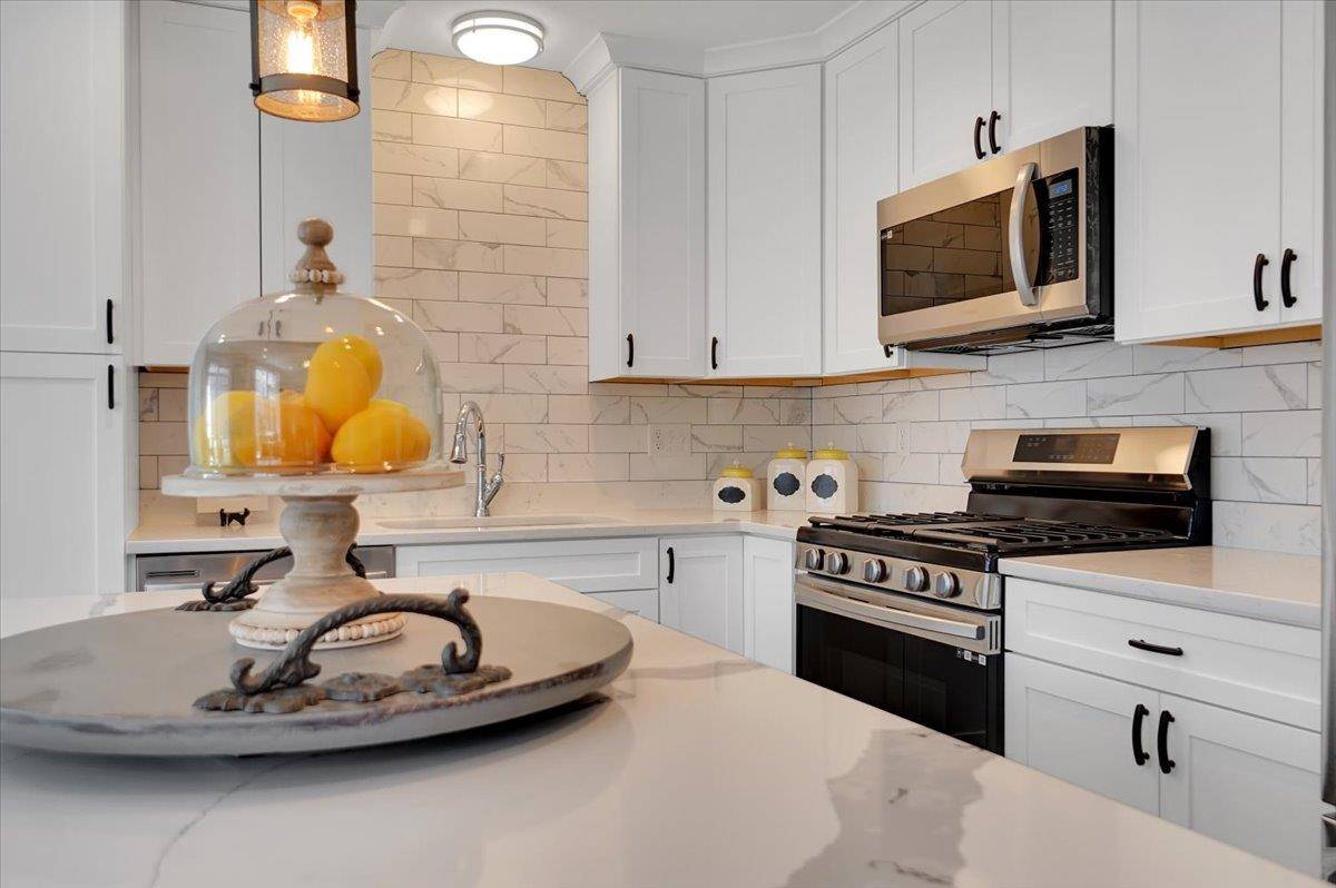 5 Dumaine AVE #C Nashua, NH 03063