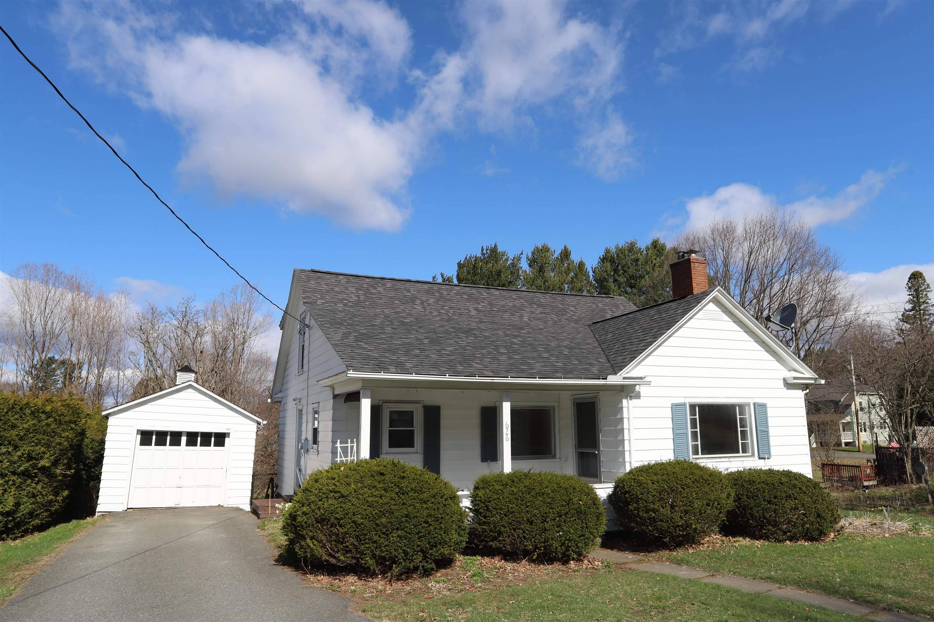 Derby, VT 05830,626 Main ST