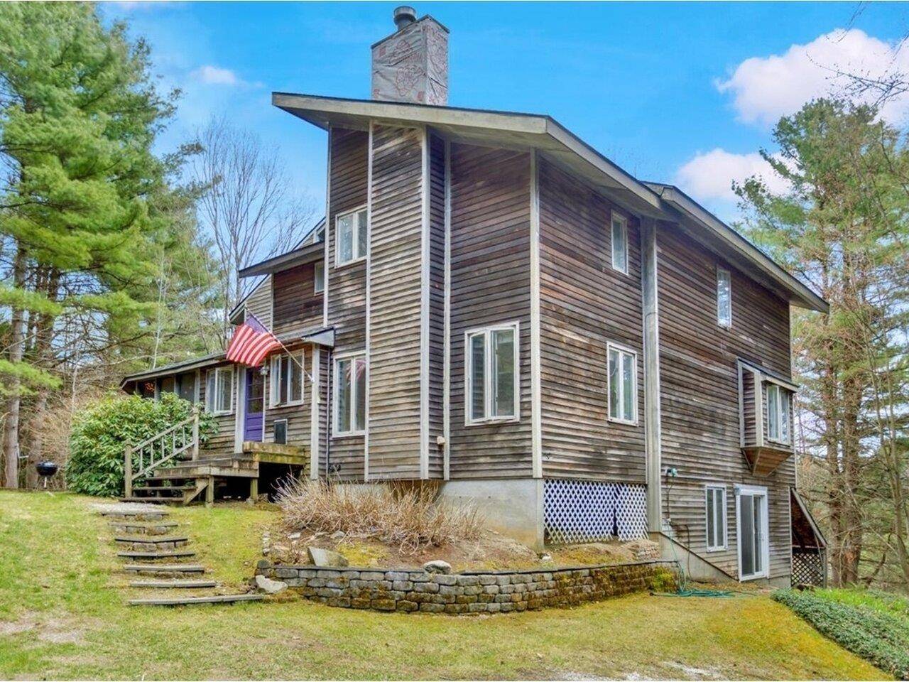 Hinesburg, VT 05461,74 Magic Hill RD