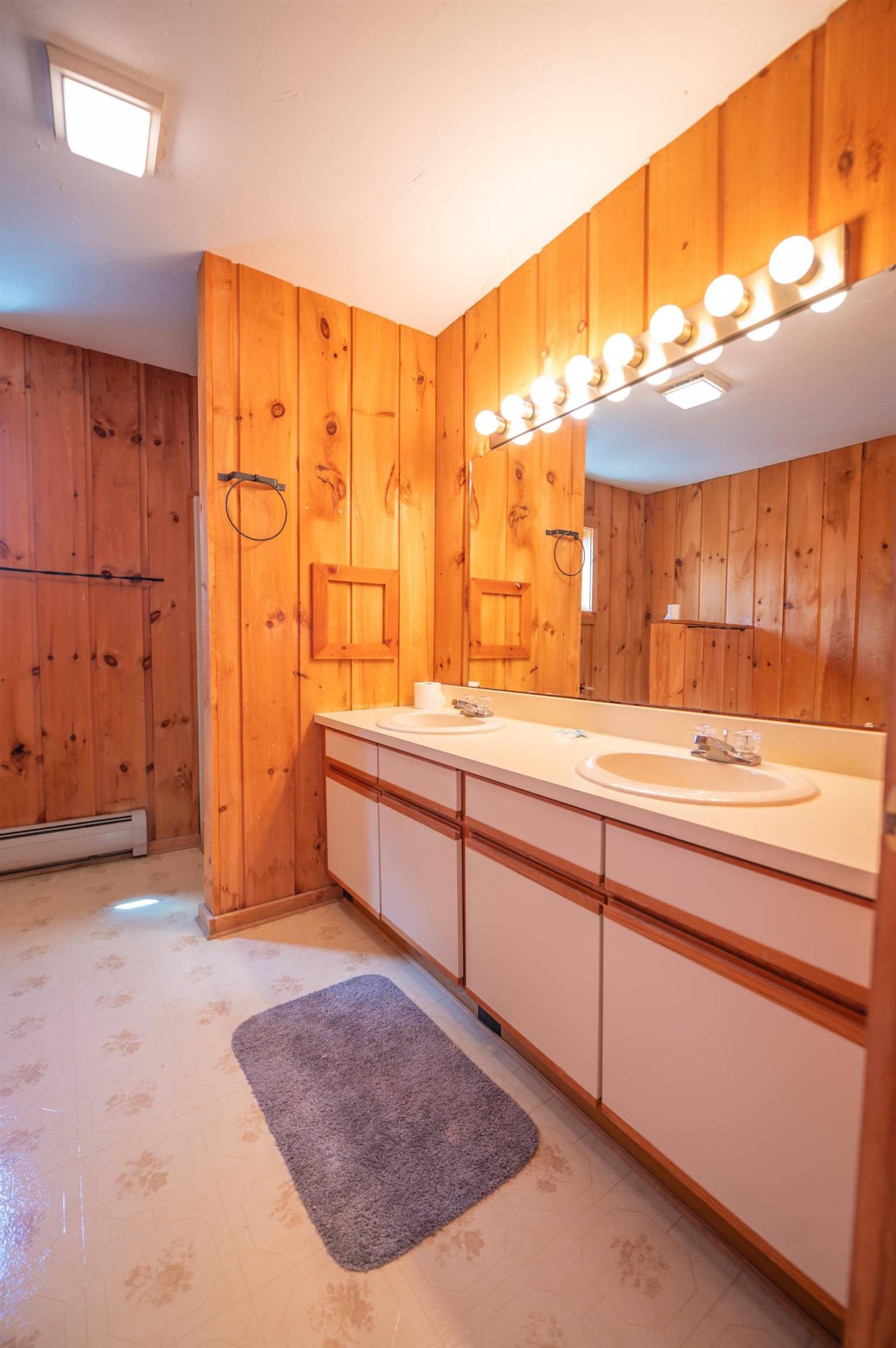 3 Mill RD Dover, VT 05356