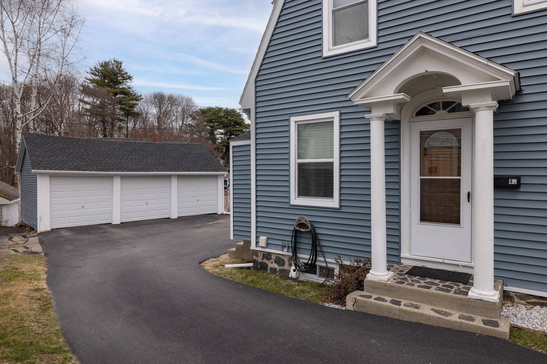 Portsmouth, NH 03801,40 Concord WAY