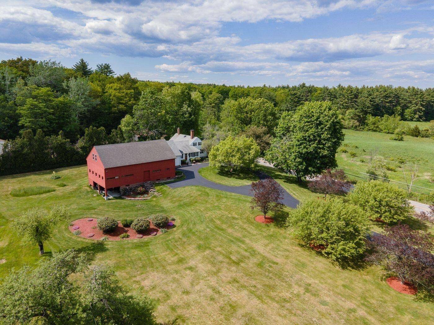 Rochester, NH 03867,210 Ten Rod RD