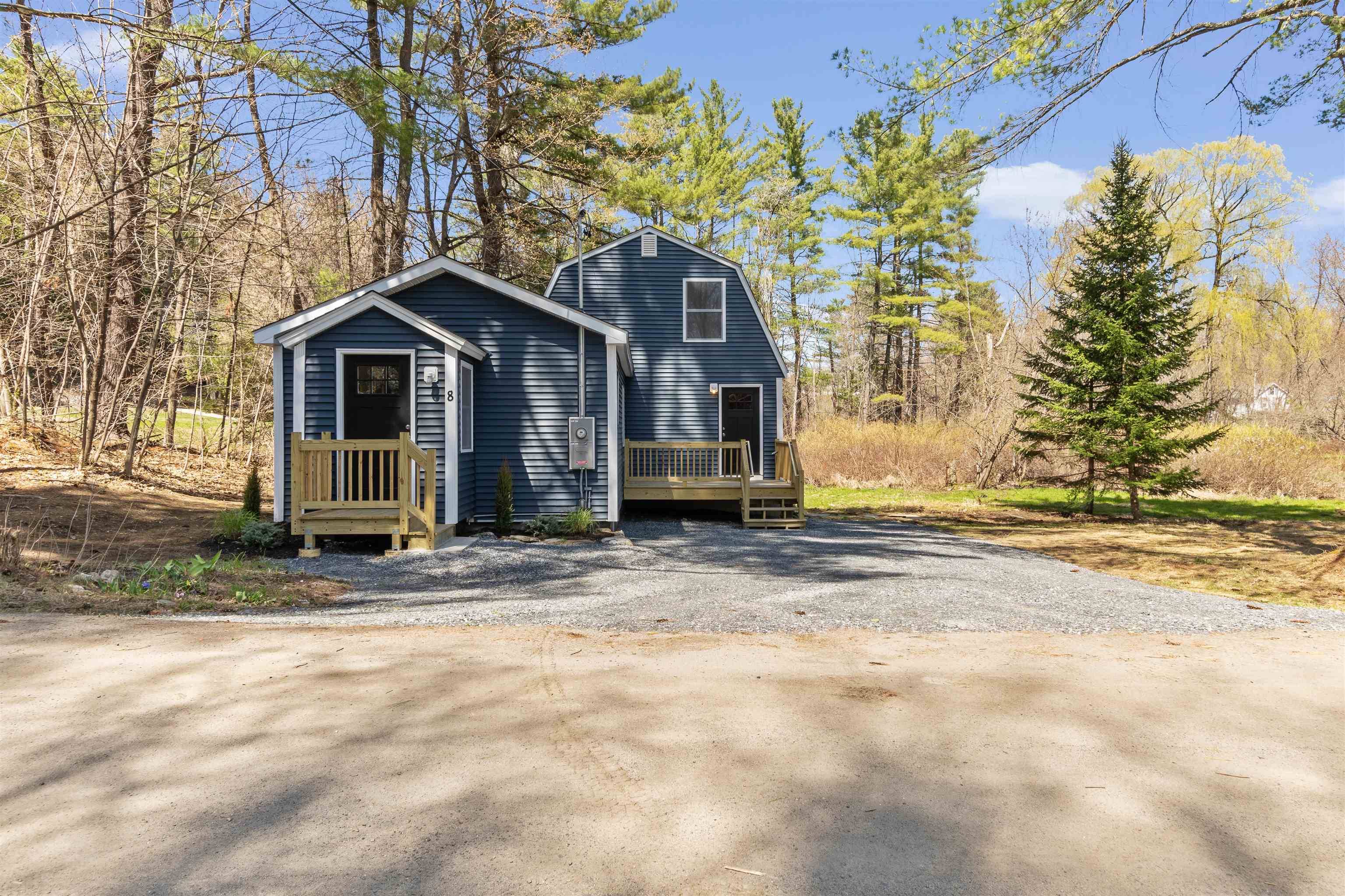 Claremont, NH 03743,8 Goss ST