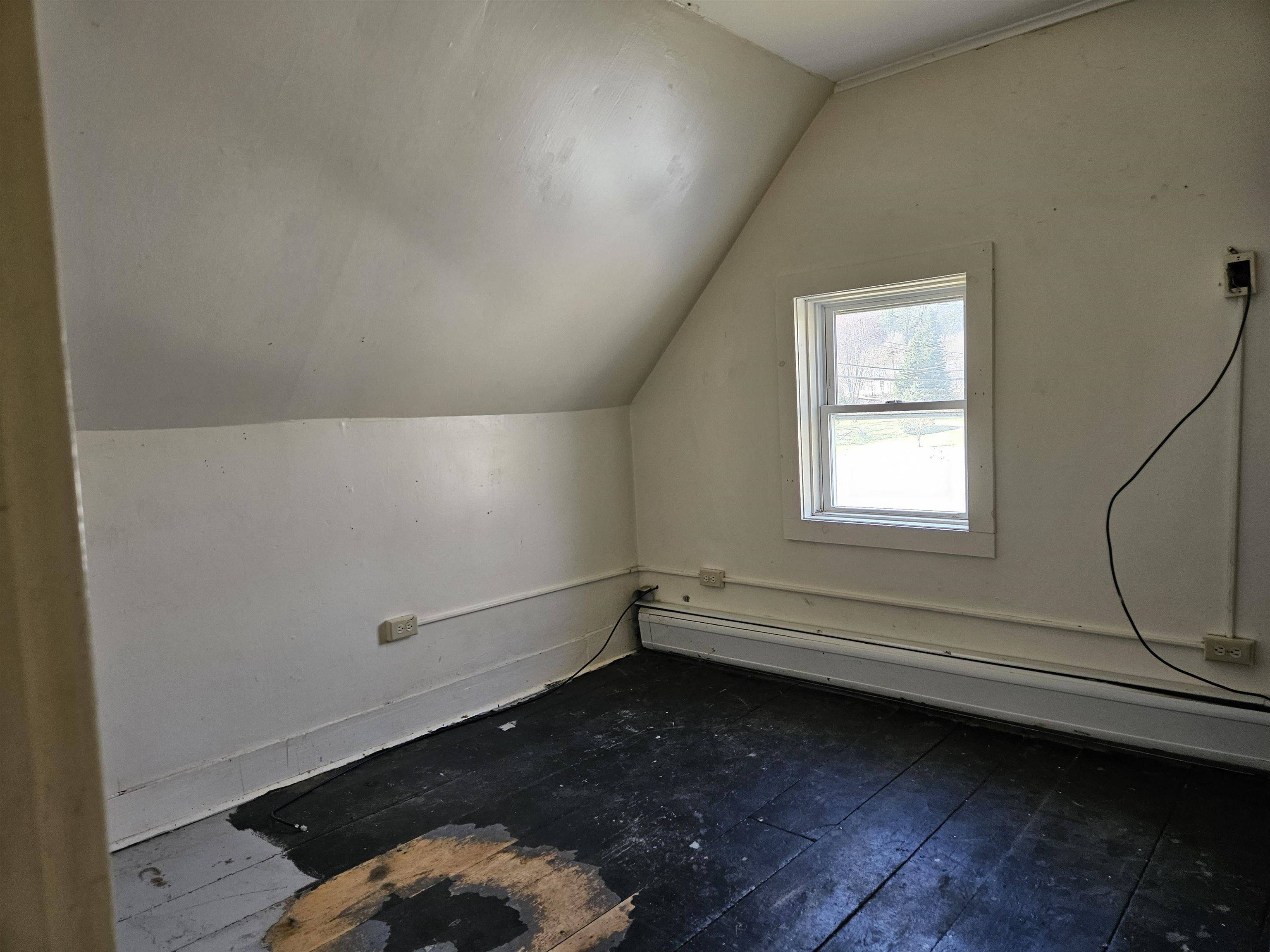654 Us Route 5 Hartland, VT 05052