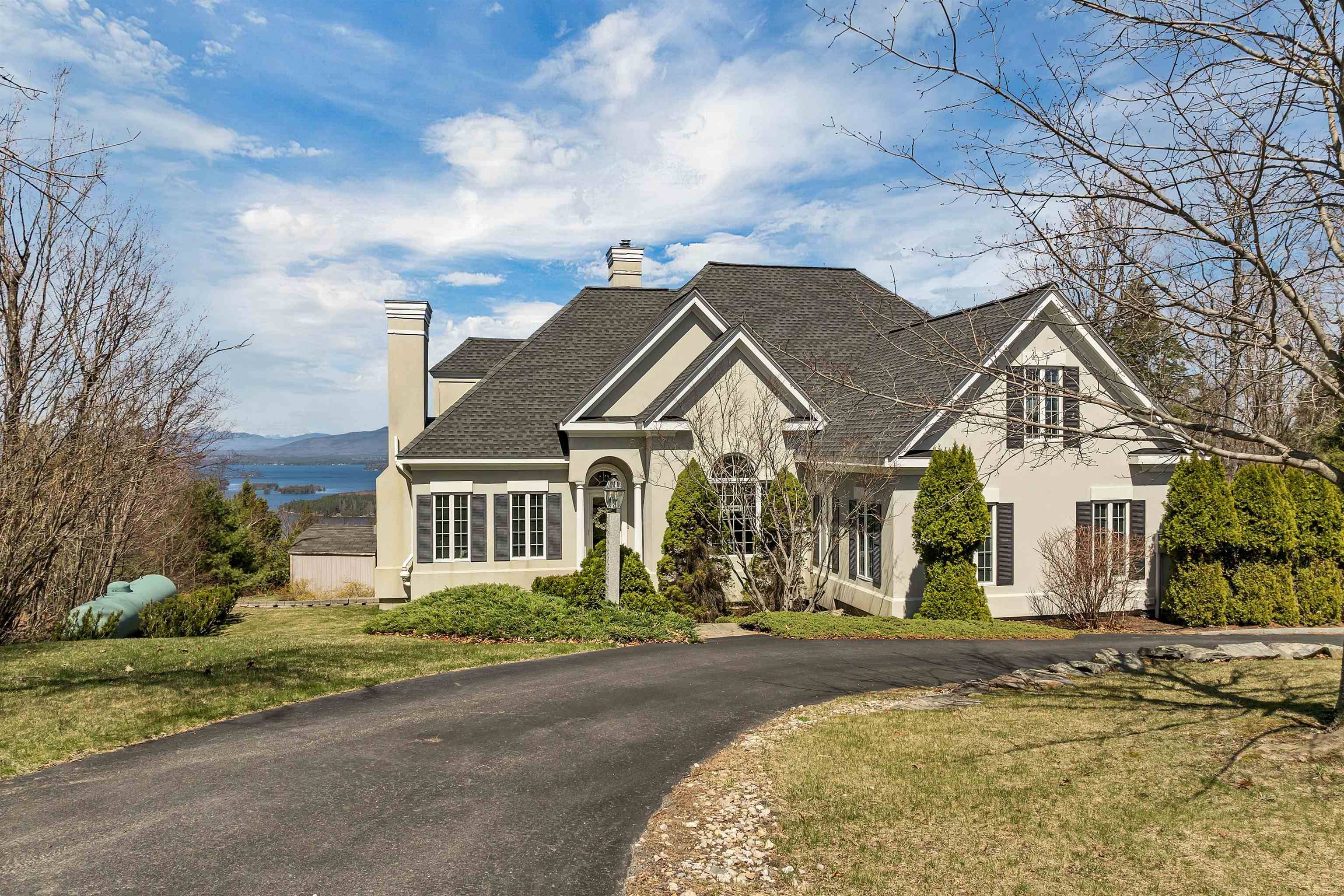 Gilford, NH 03249,193 Sagamore RD