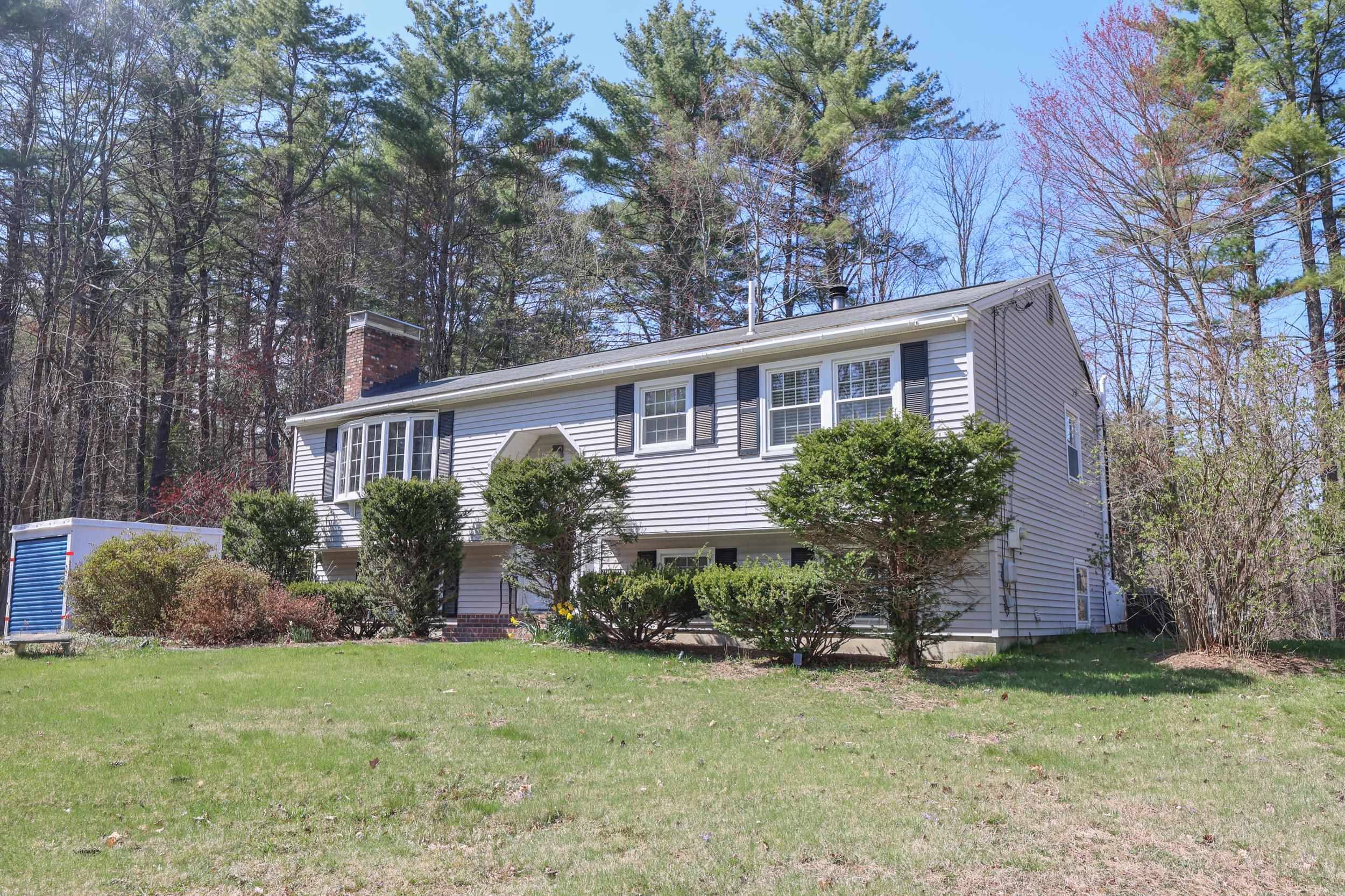 Bedford, NH 03110,56 Whippoorwill LN