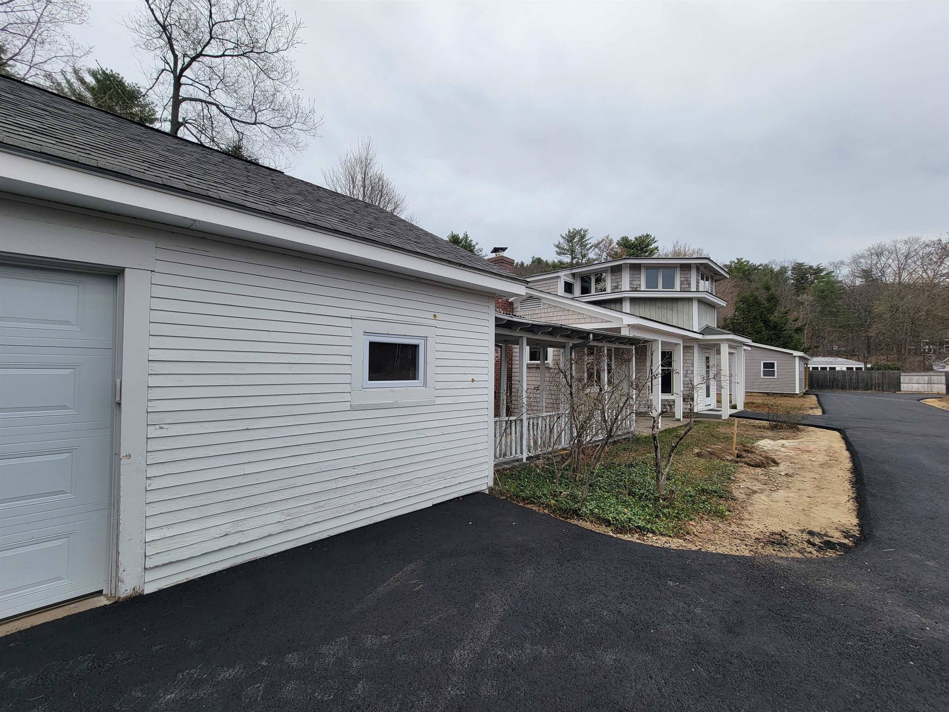 Andover, NH 03216,118 Main ST