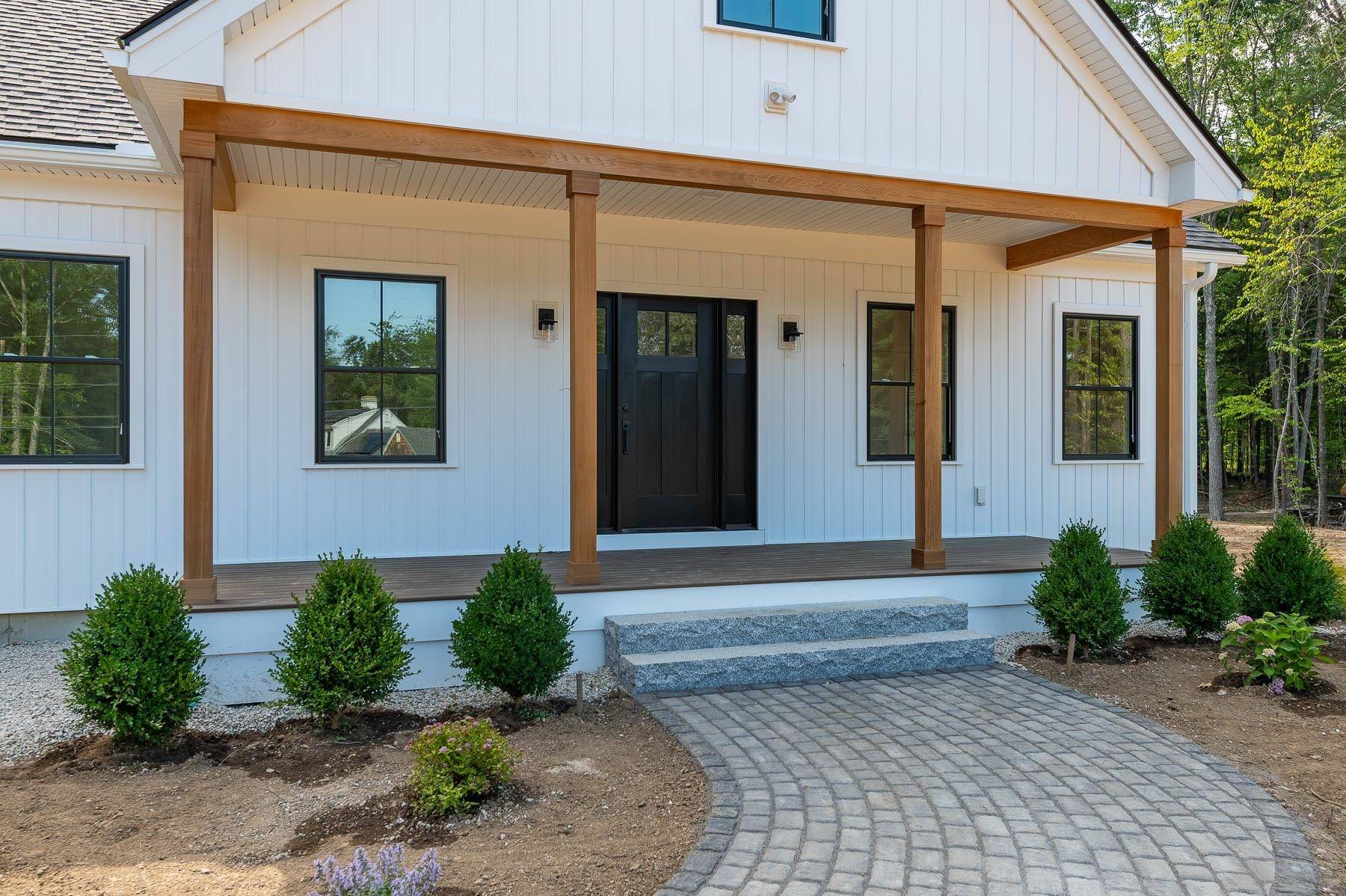 59 Stratham LN Greenland, NH 03840