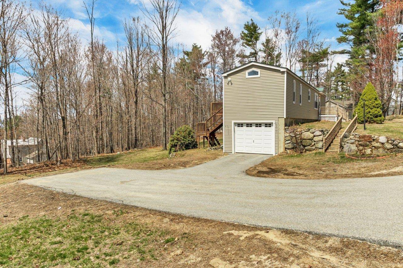 Meredith, NH 03253,8 Sunset Hill RD