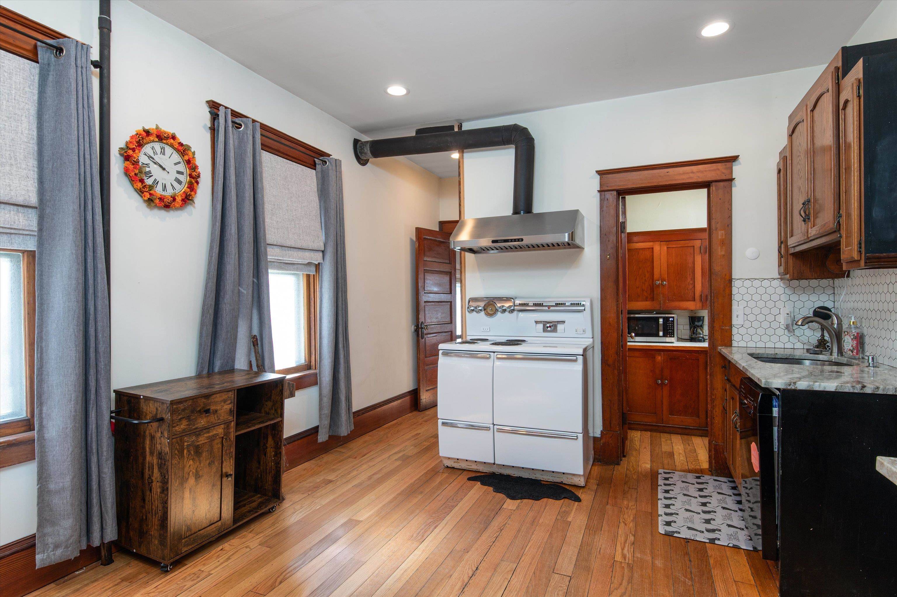 20 Woodstock AVE Rutland City, VT 05701