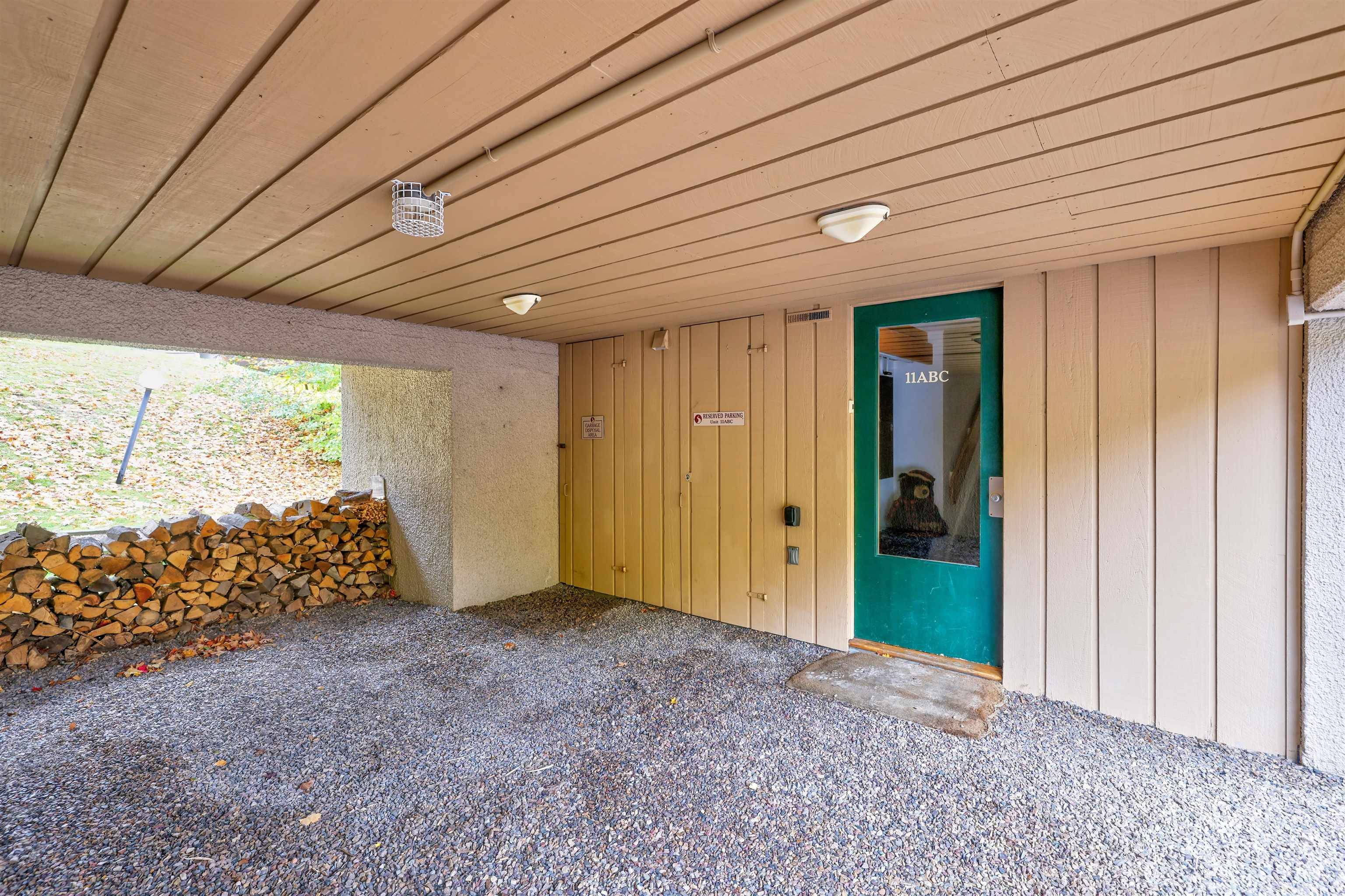 Stowe, VT 05672,1307 Notchbrook RD #11 ABC
