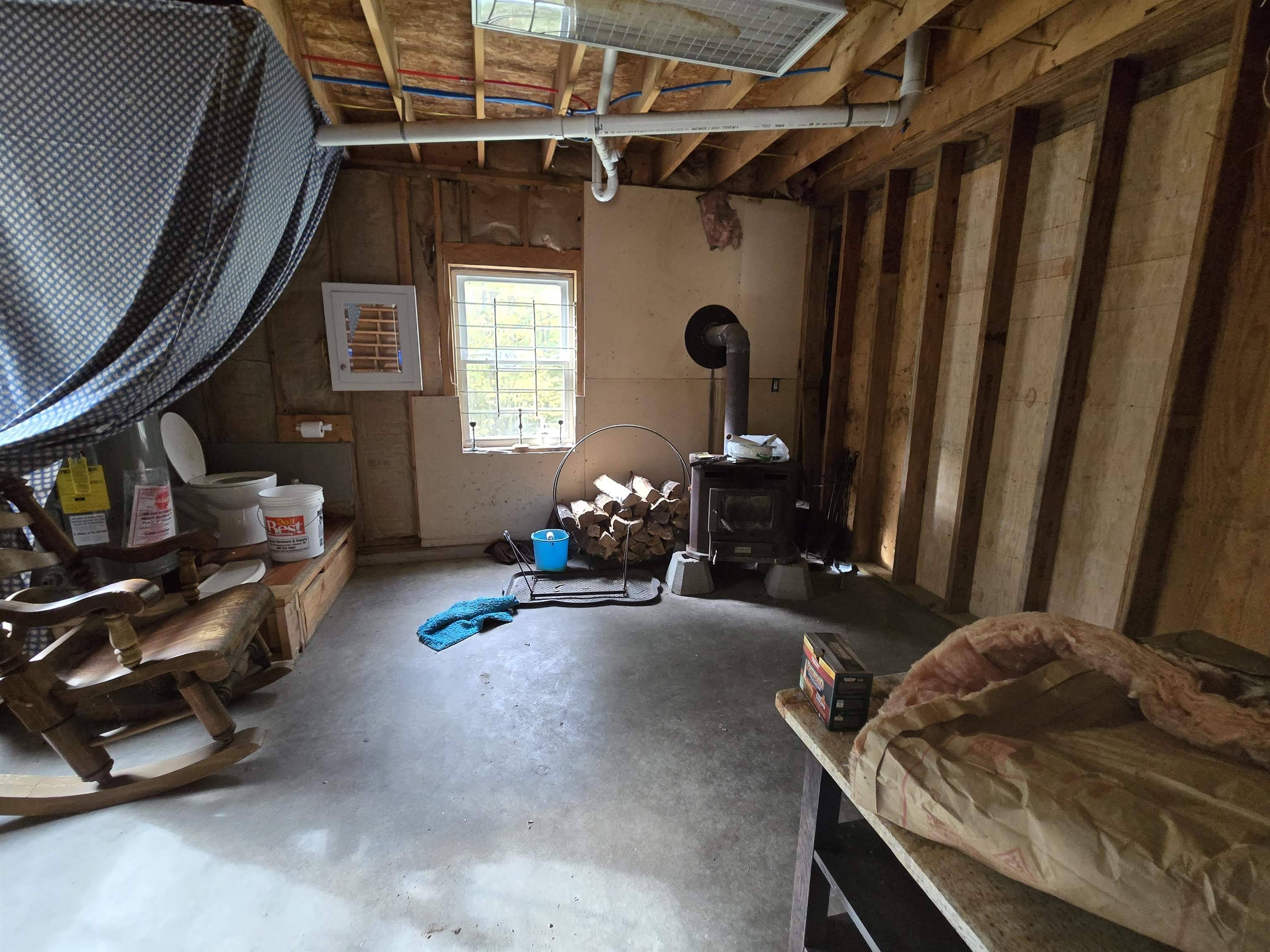 Orange, NH 03741,74 Williams RD