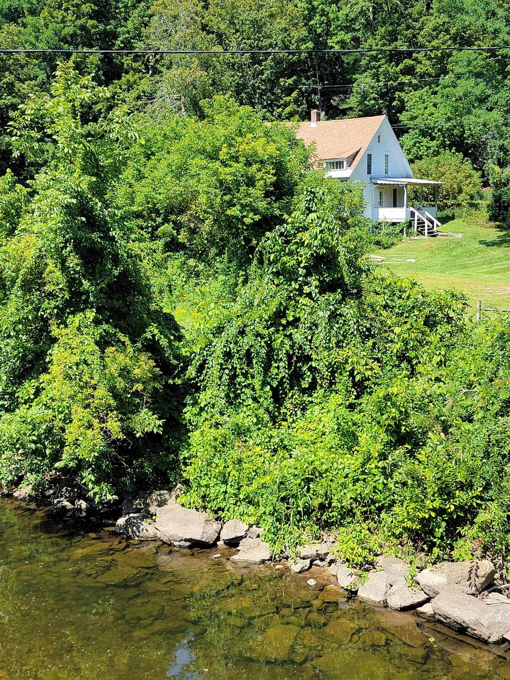 Arlington, VT 05250,30 River RD