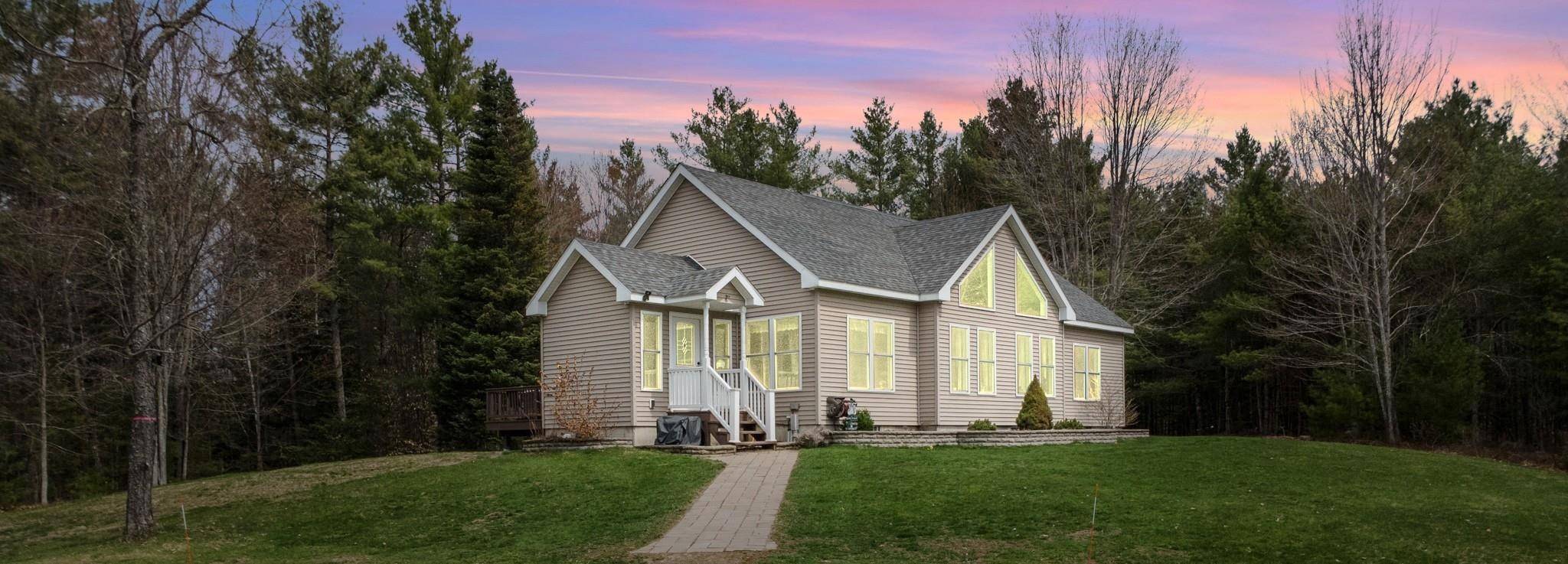 Bath, NH 03740,89 Ammonoosuc AVE