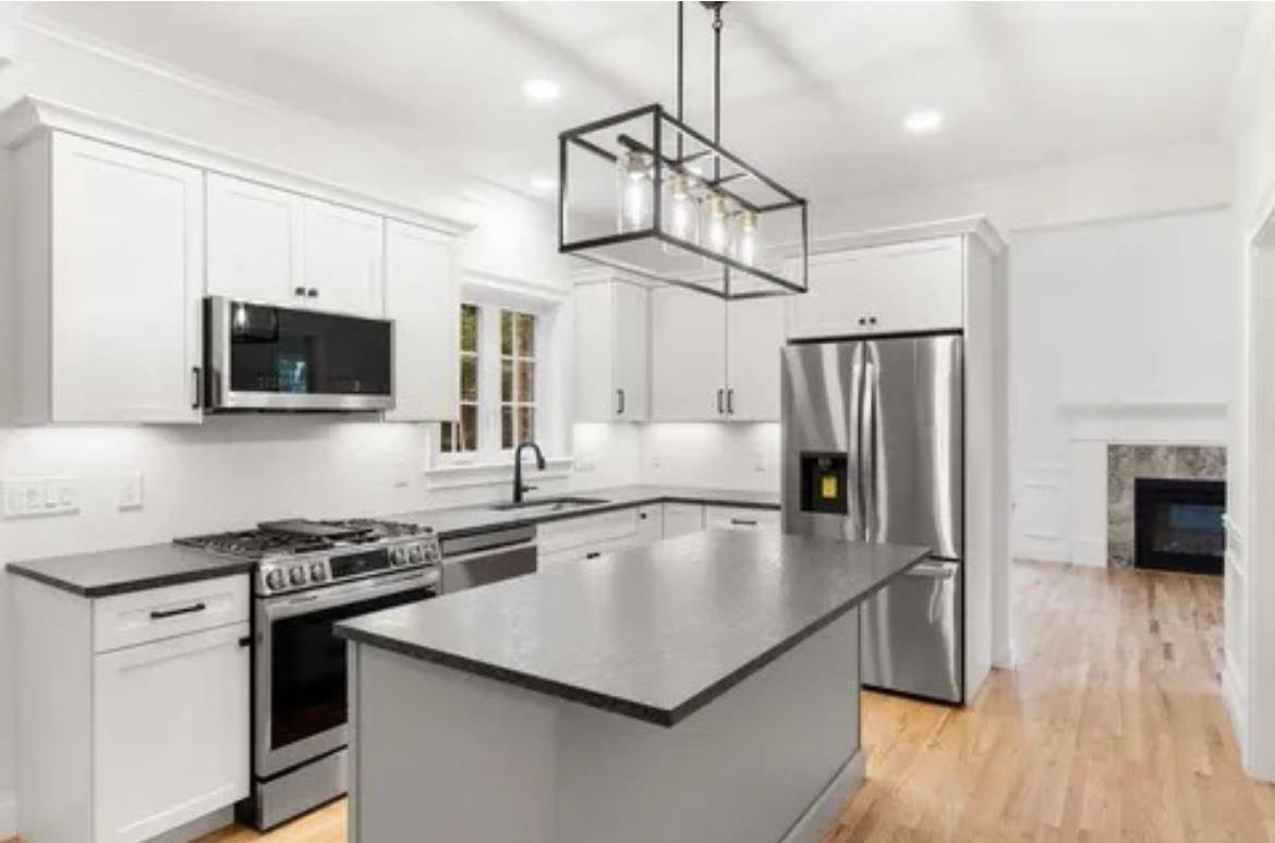 97 Tate RD Gilford, NH 03247