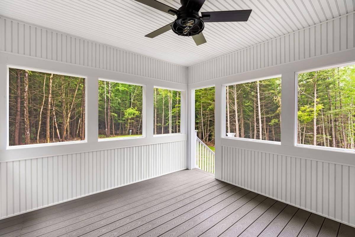 Gilford, NH 03247,97 Tate RD