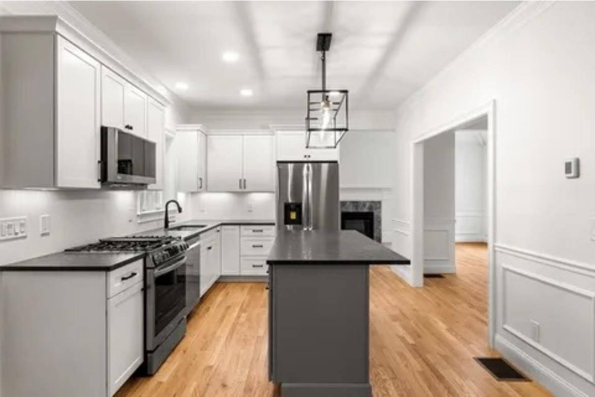 97 Tate RD Gilford, NH 03247