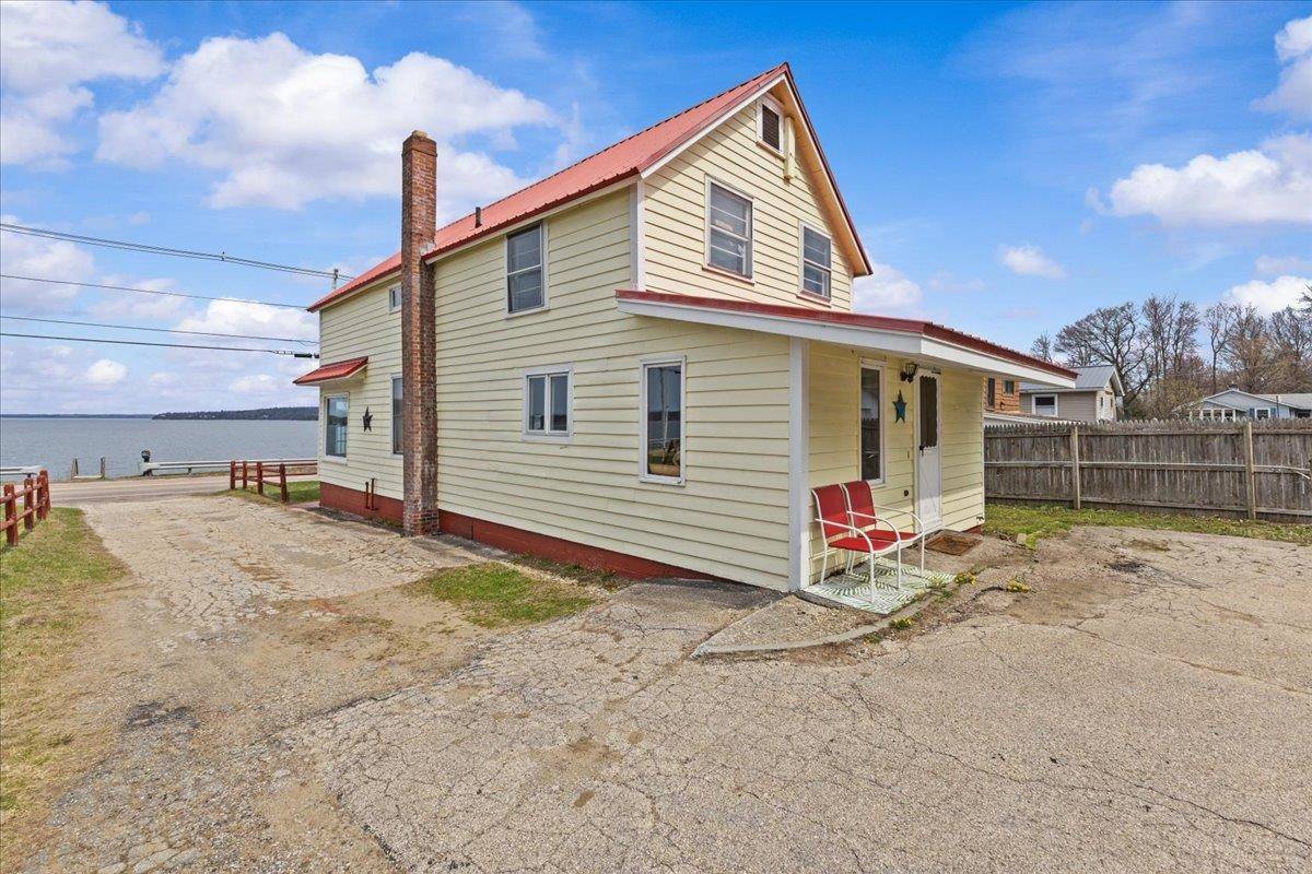 Colchester, VT 05446,986 East Lakeshore DR