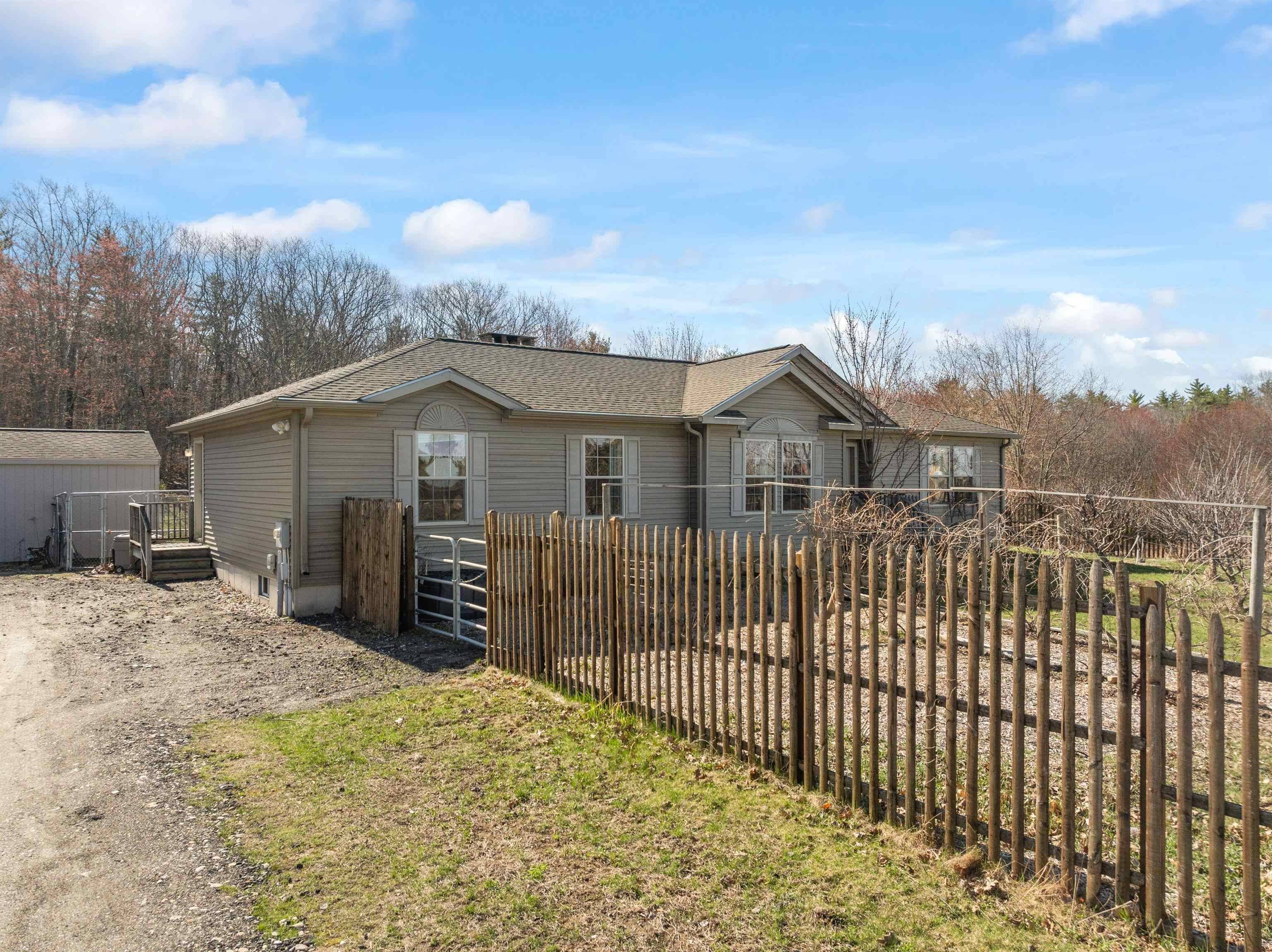 Pittsfield, NH 03263,101 Will Smith RD